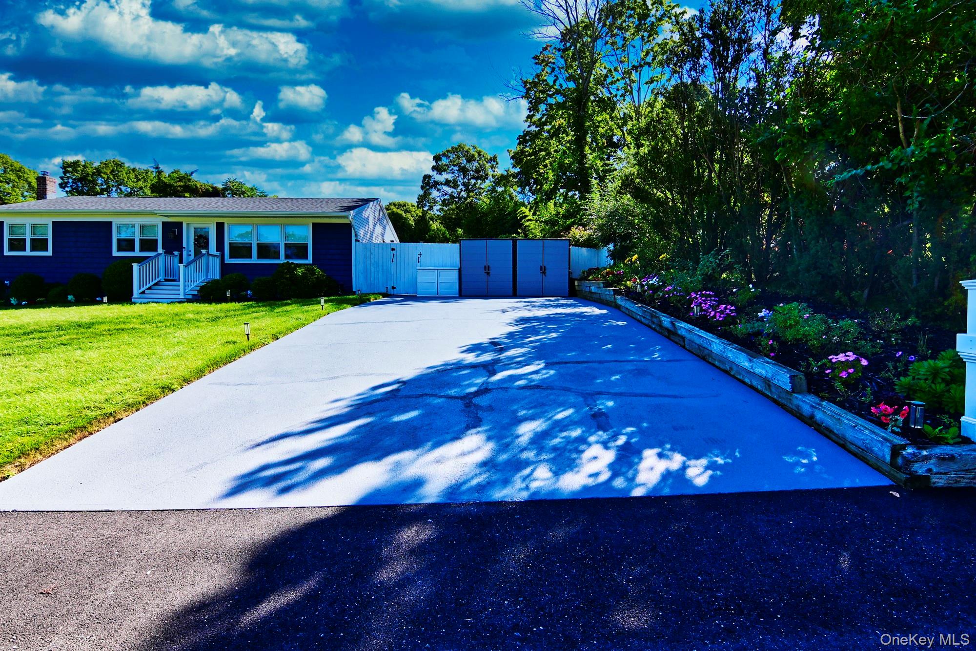 14 Kathy Street Property Photo 5