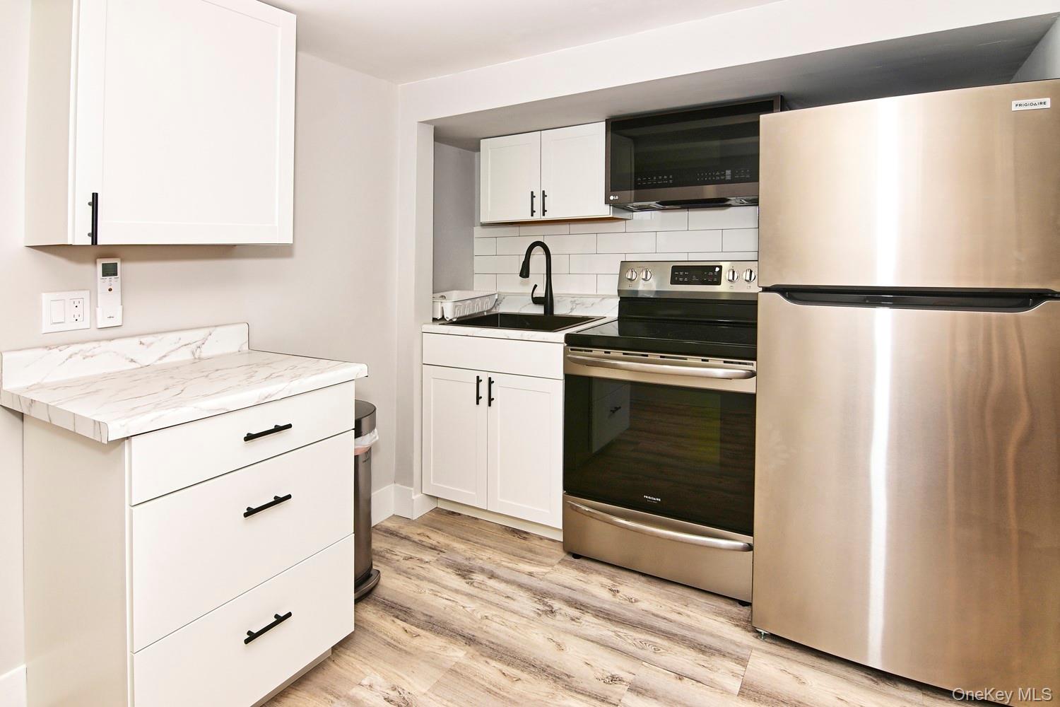 14 Kathy Street Property Photo 26