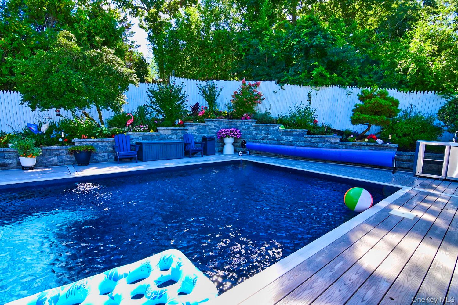 14 Kathy Street Property Photo 35