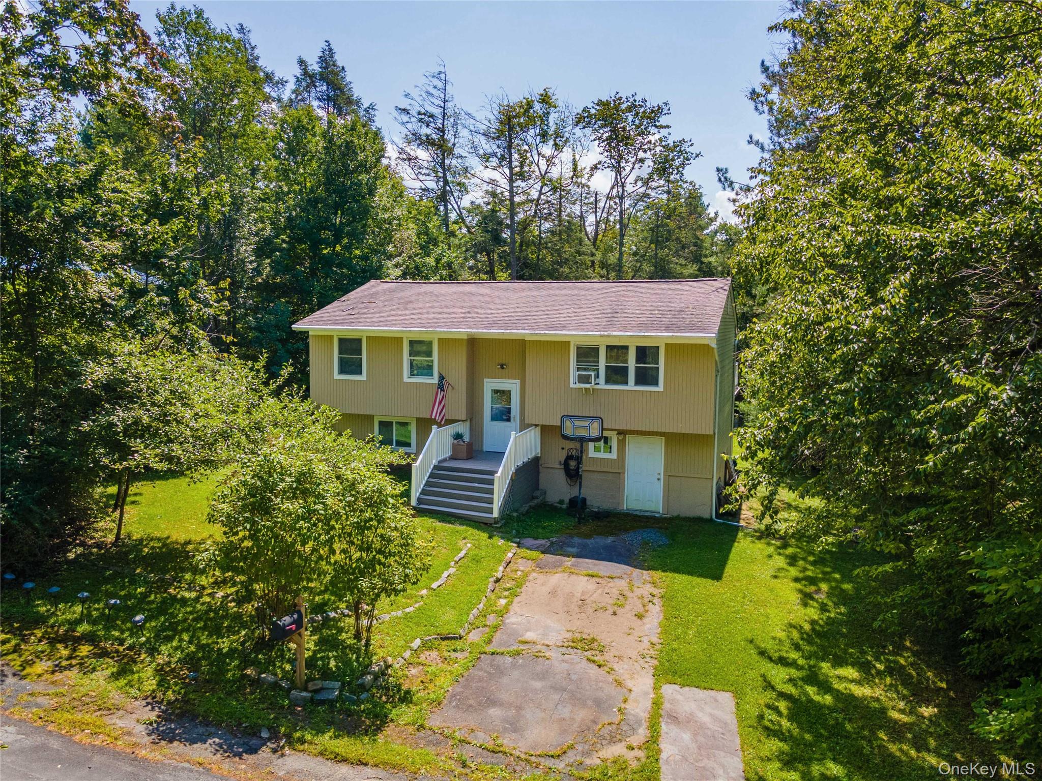 108 Maplewood Avenue Property Photo 46