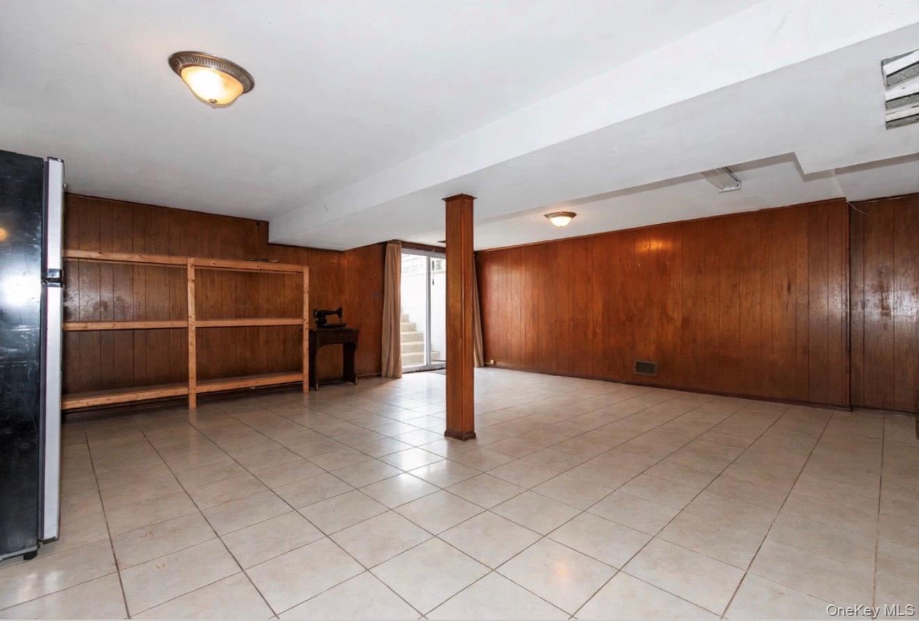 144-44 27th Avenue Property Photo 15
