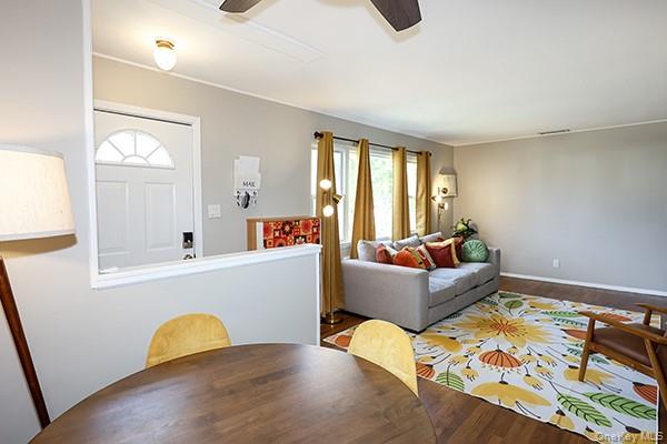 384 Michigan Avenue Property Photo 6