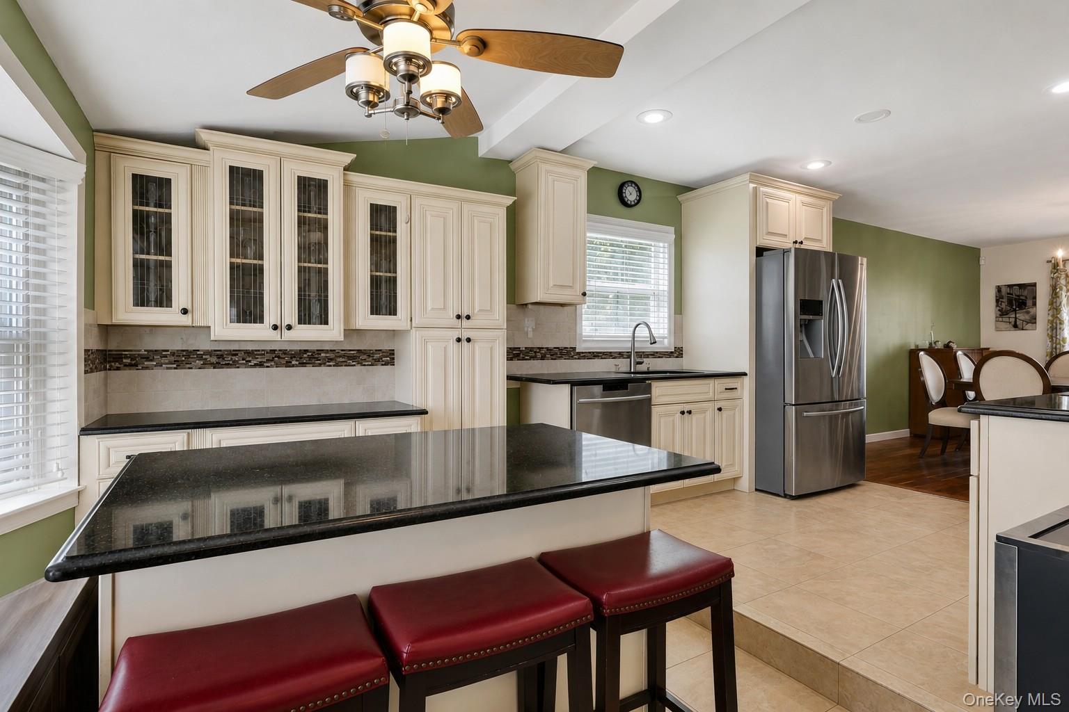 269 Forest Avenue Property Photo 6