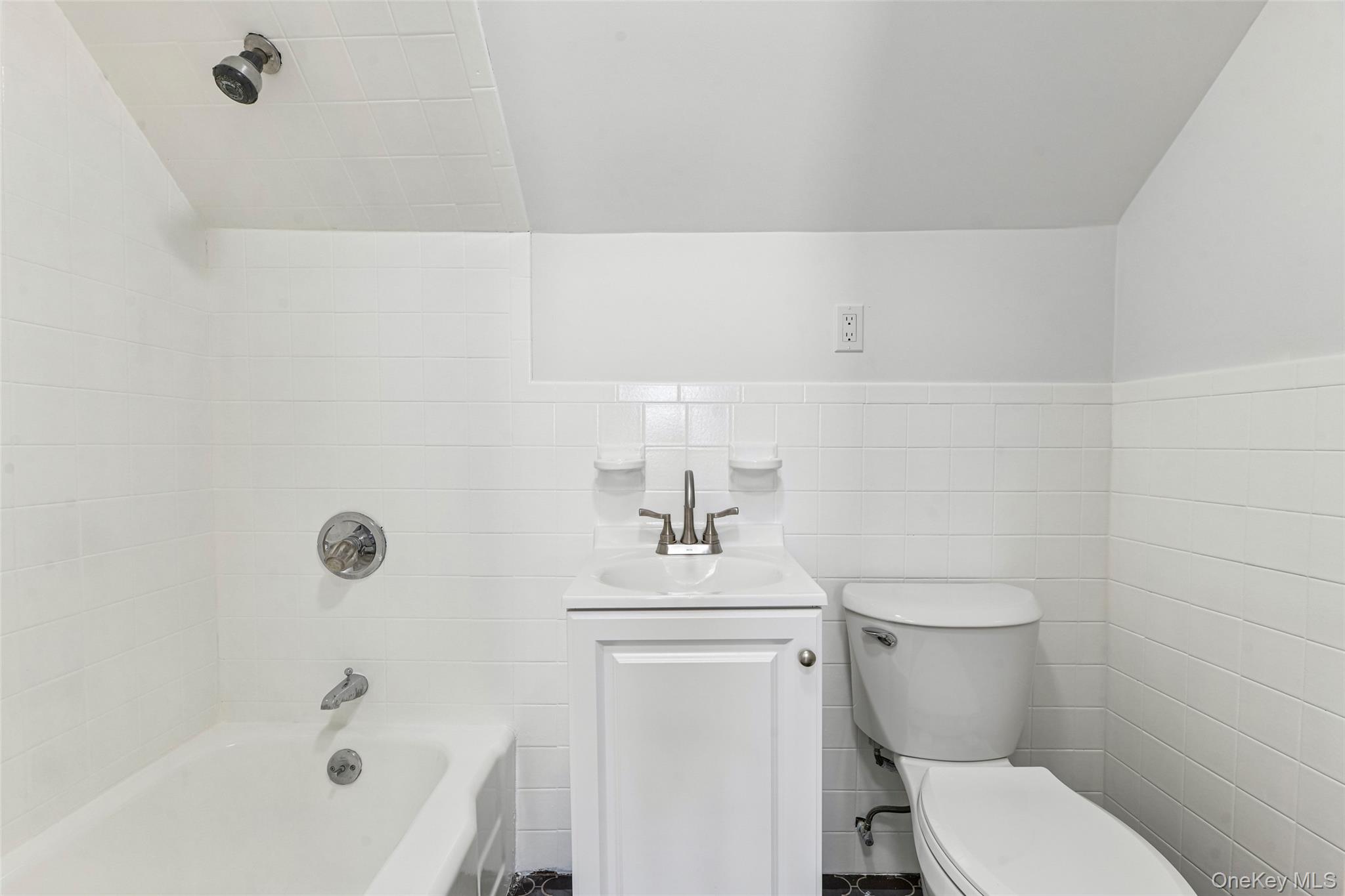 70 Paul Avenue Property Photo 24