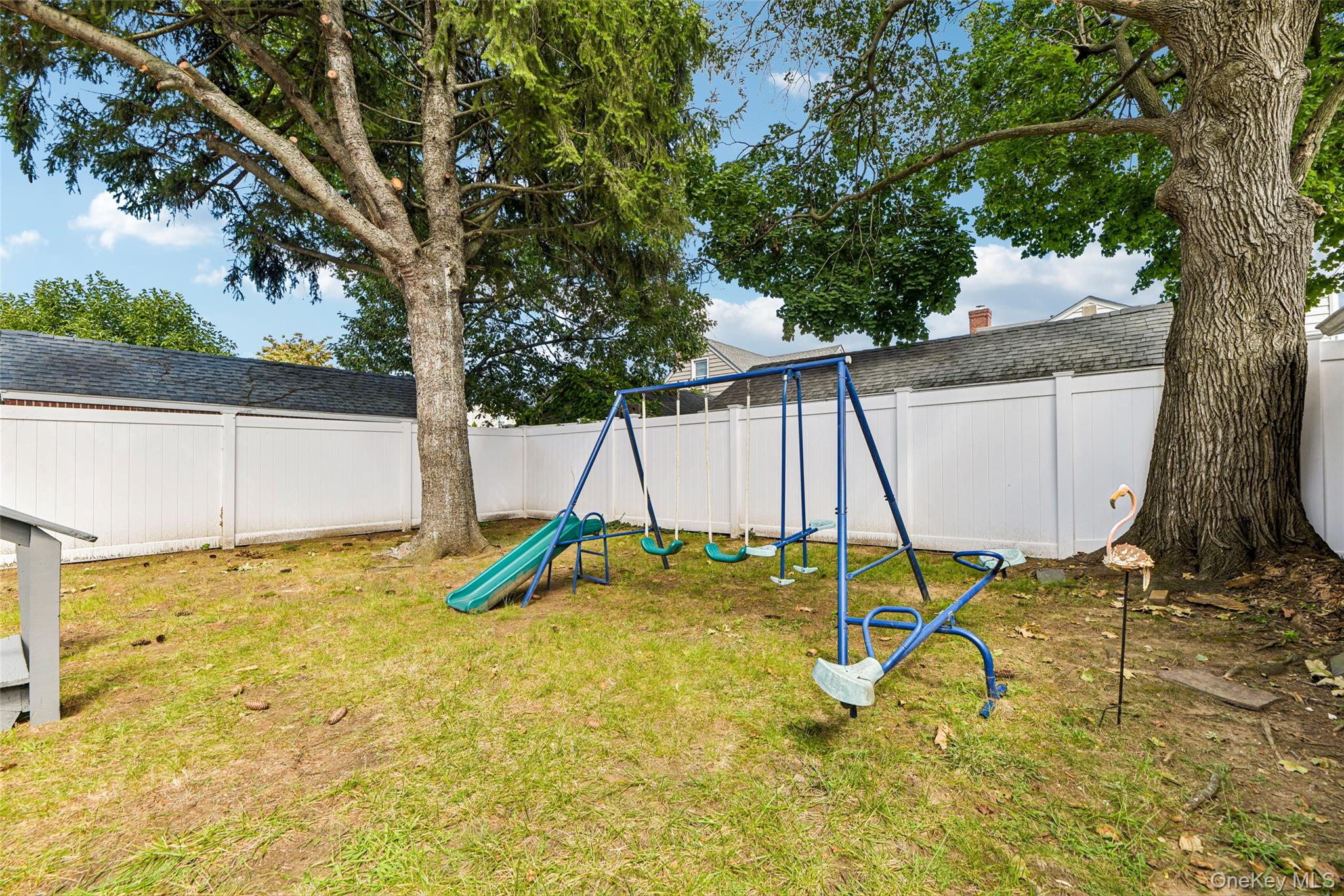 70 Paul Avenue Property Photo 38
