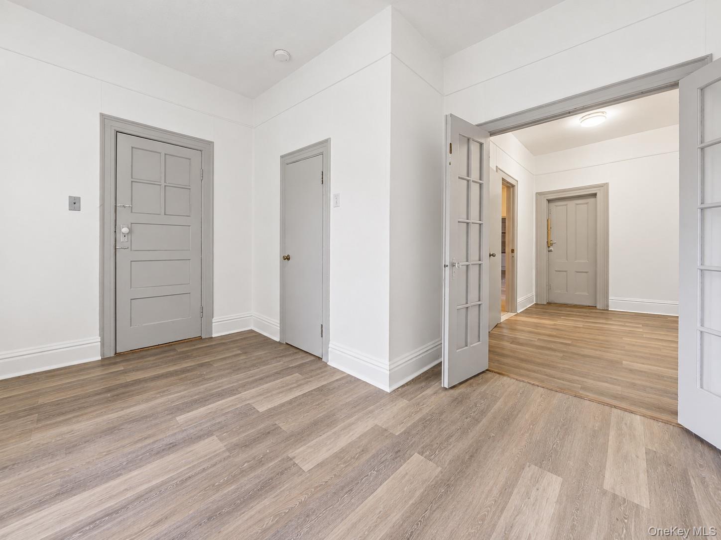2421 Dean Street Property Photo 13