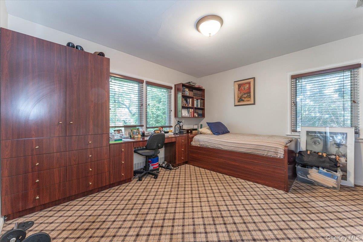 616 Woodmere Boulevard Property Photo 19