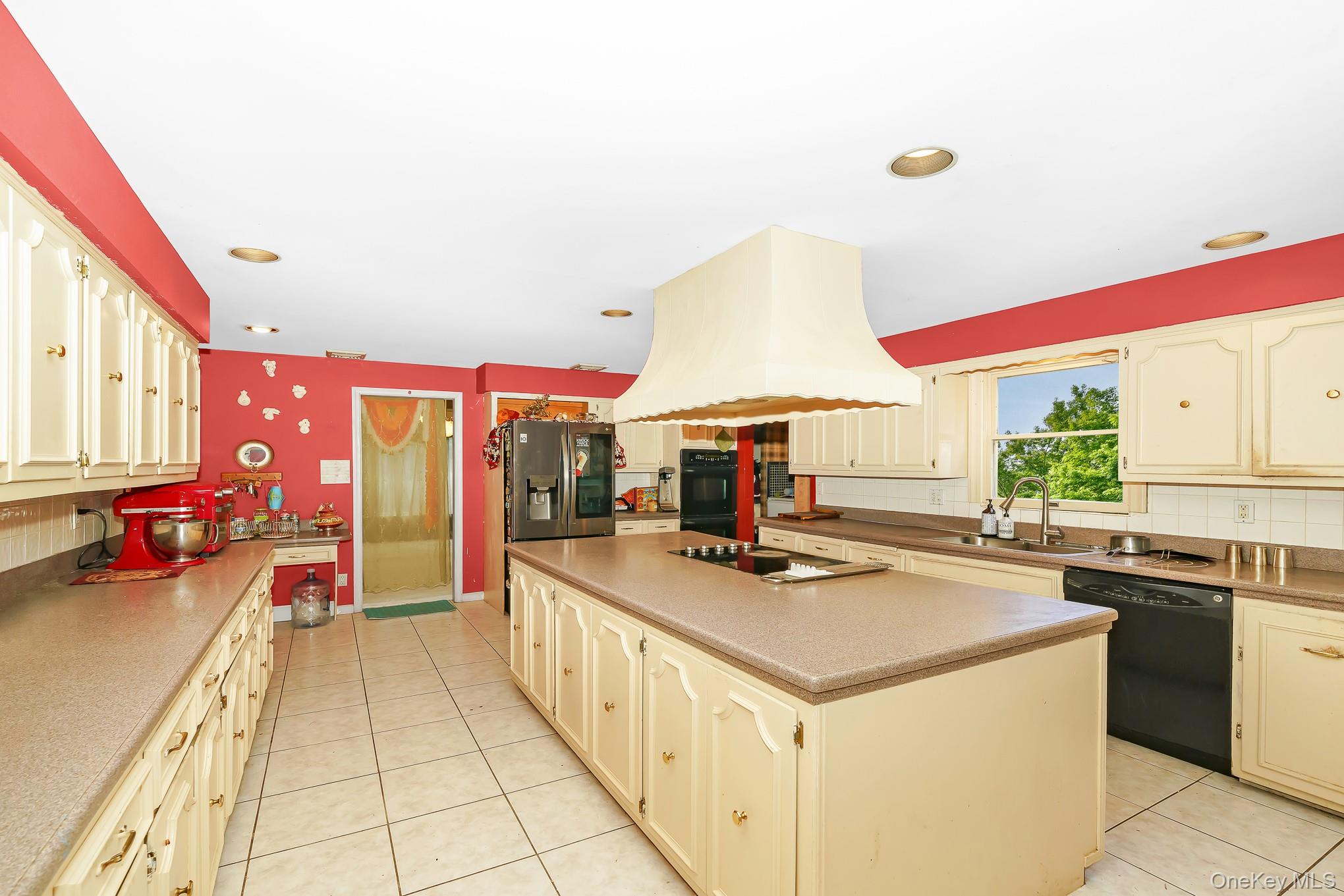 4 Rose Court Property Photo 16