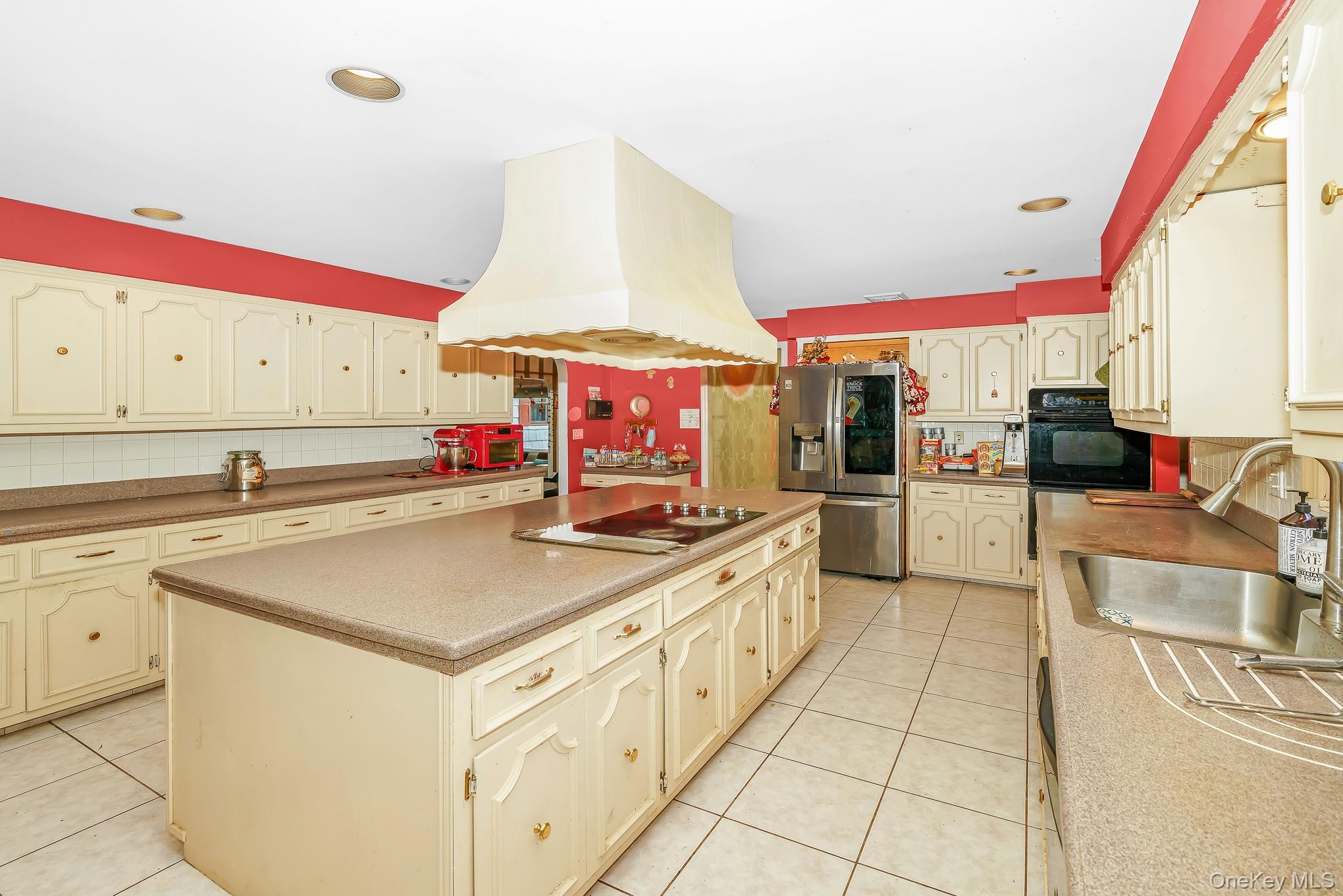 4 Rose Court Property Photo 17