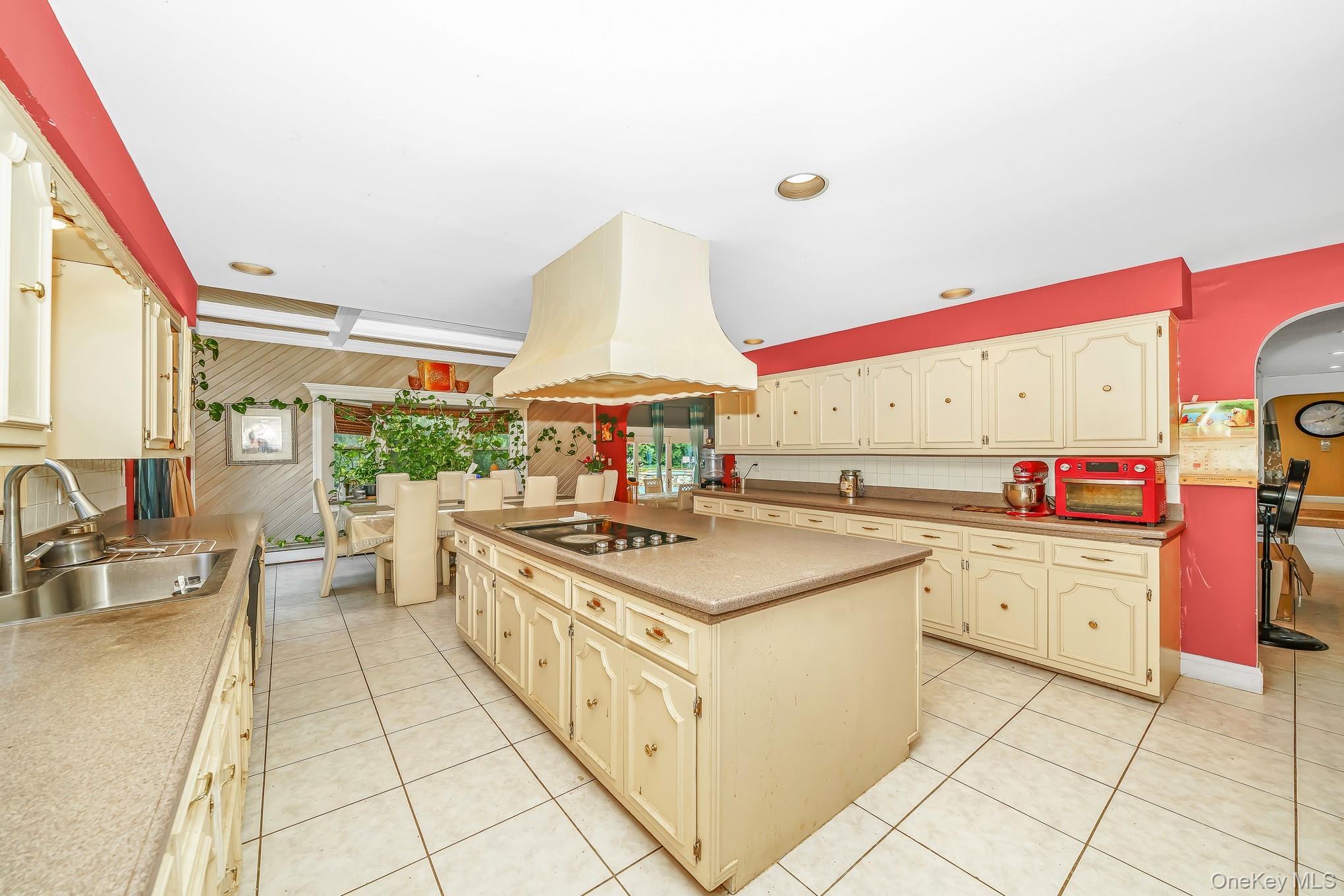 4 Rose Court Property Photo 19
