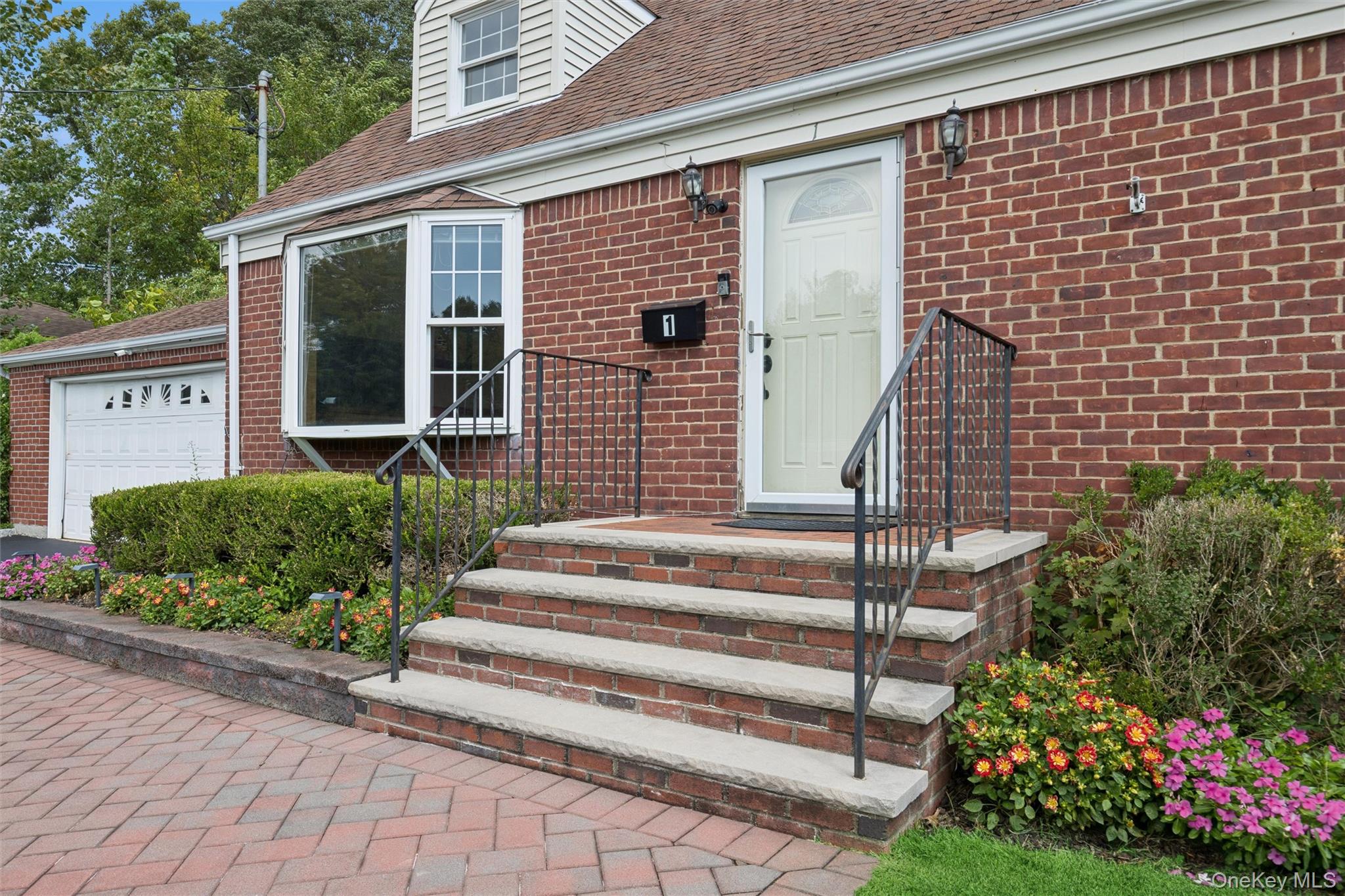 1 Clare Drive Property Photo 4