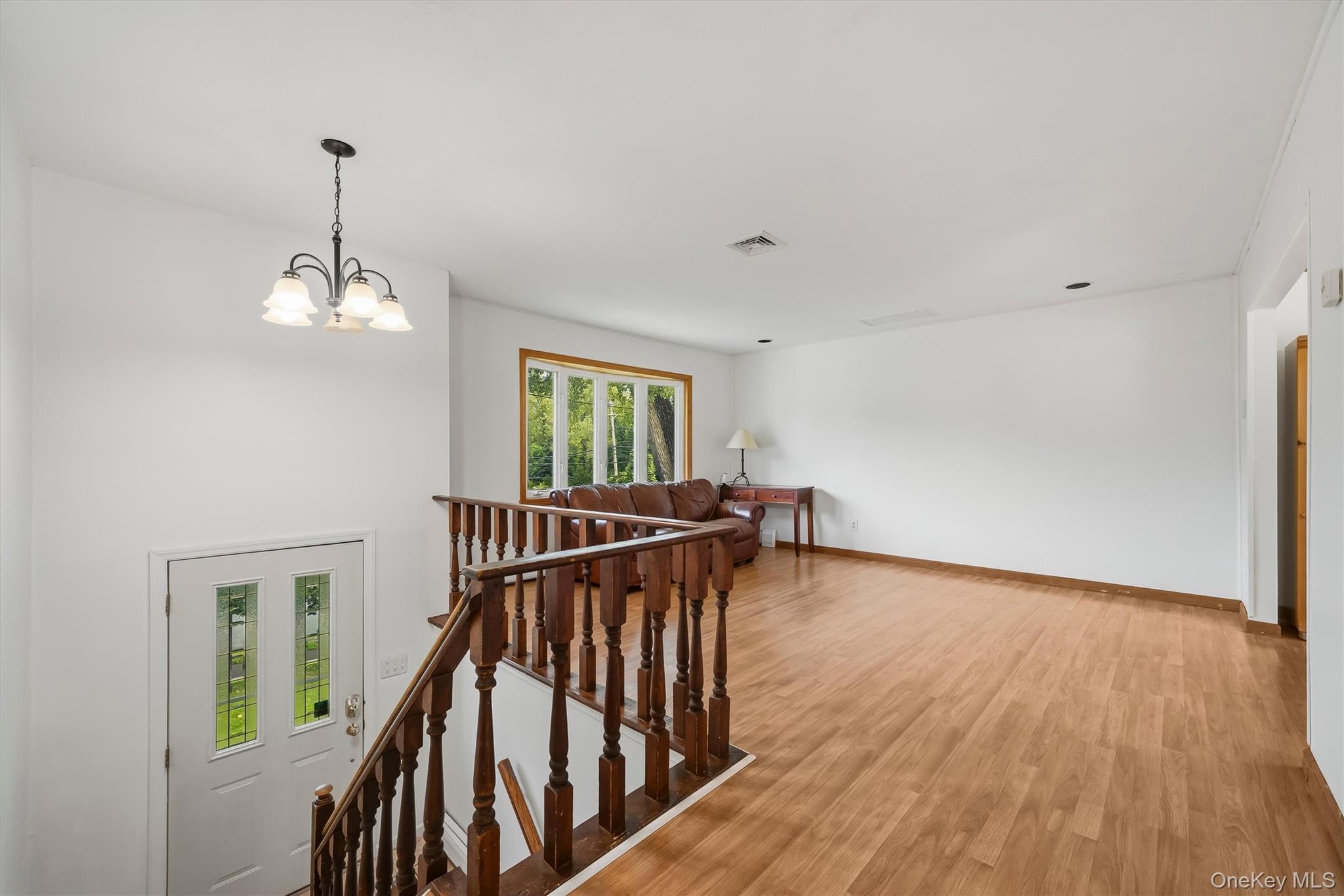 2 Maple Avenue Property Photo 5