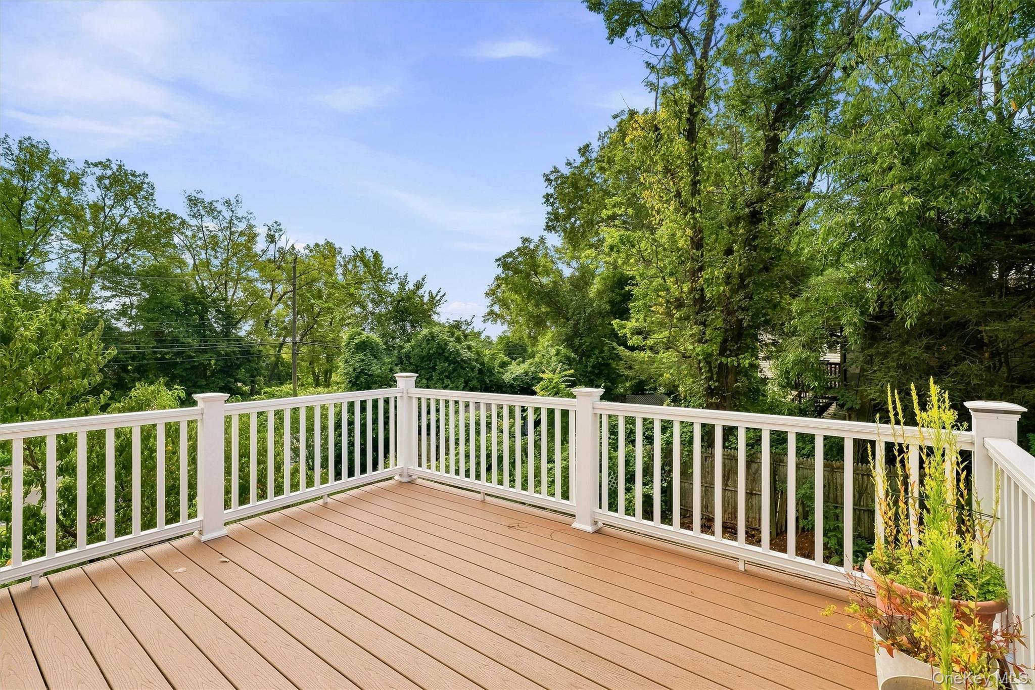 2 Maple Avenue Property Photo 40