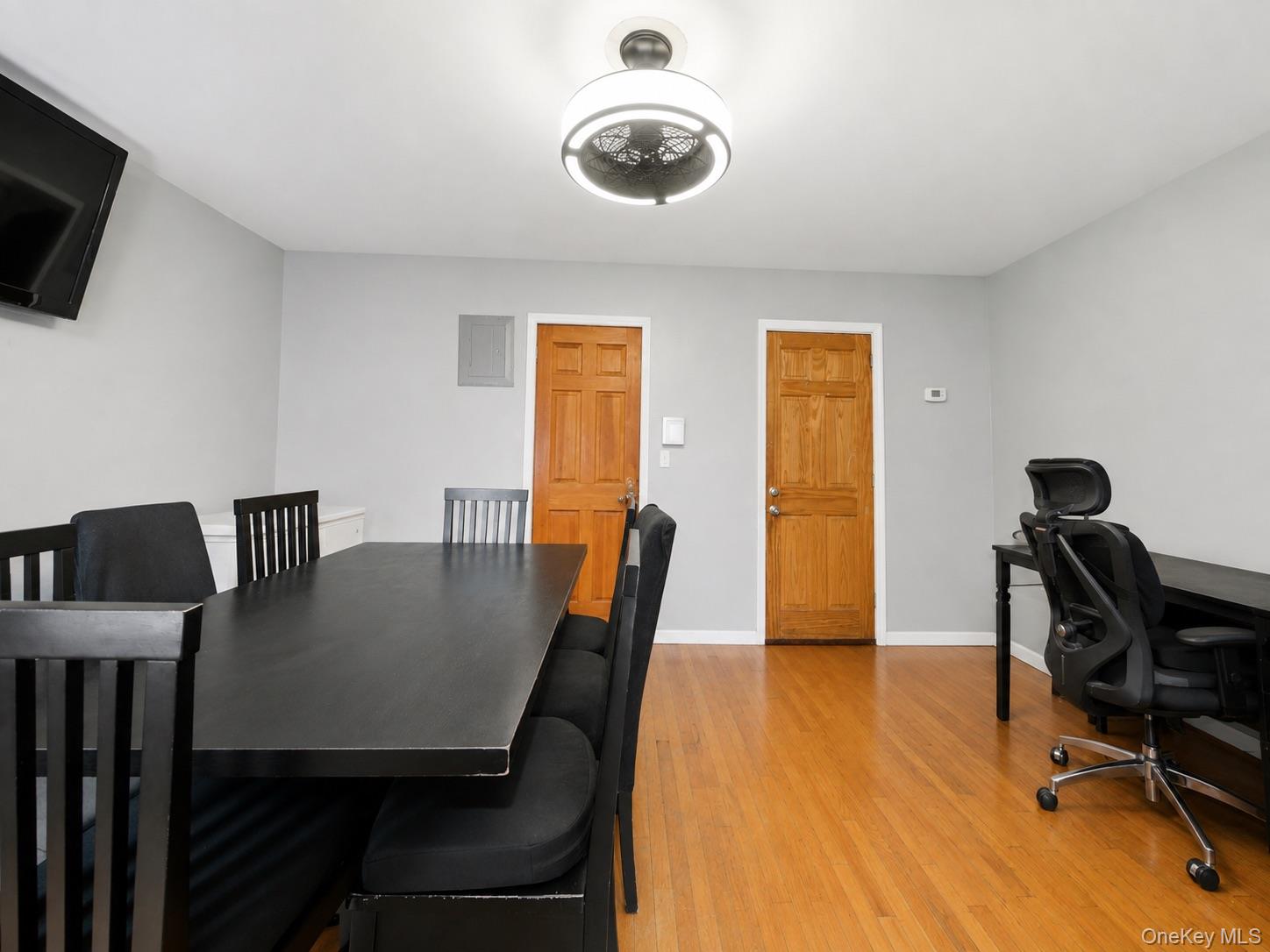 210 Brooklyn Avenue Property Photo 18