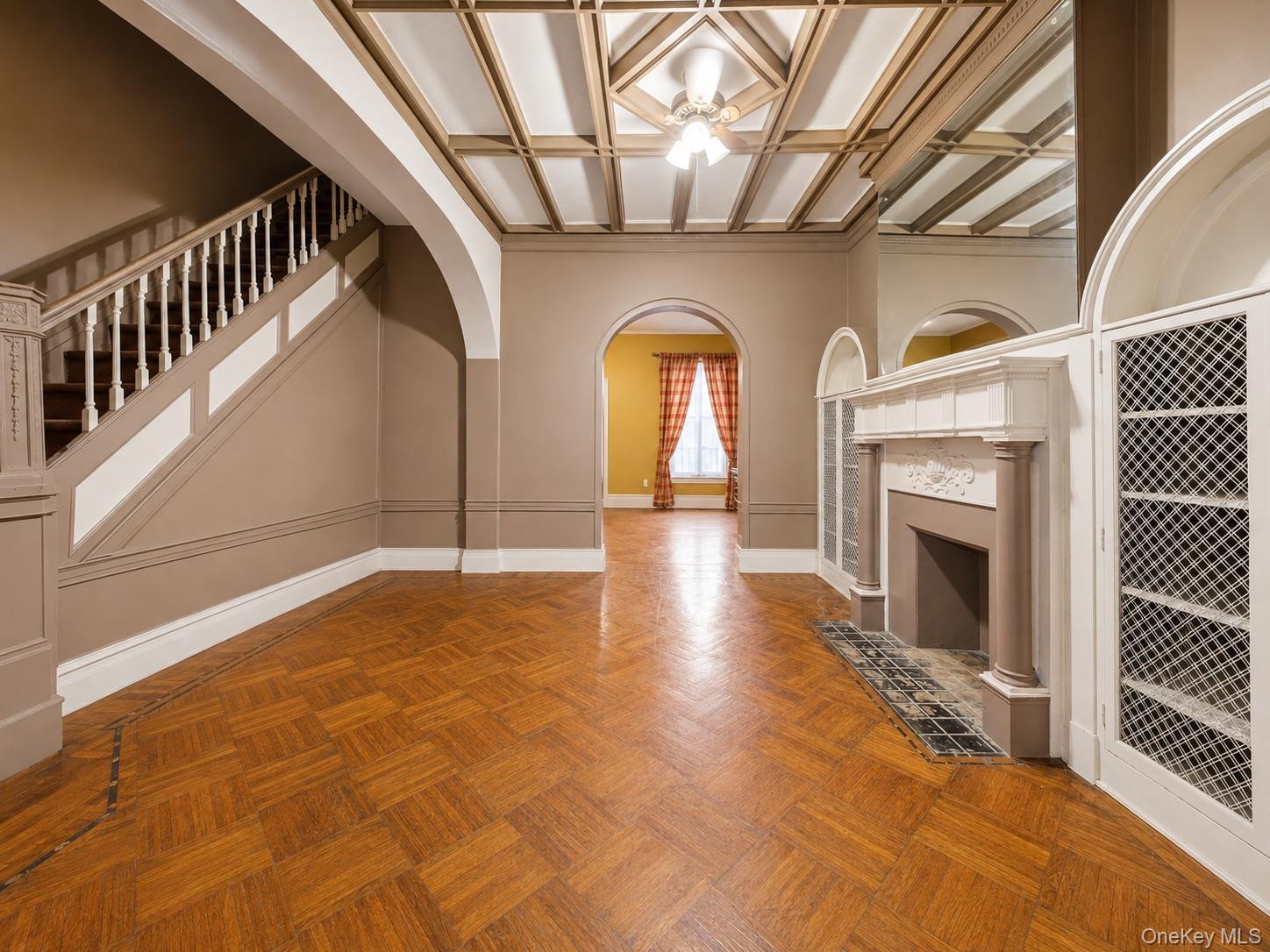 210 Brooklyn Avenue Property Photo 22