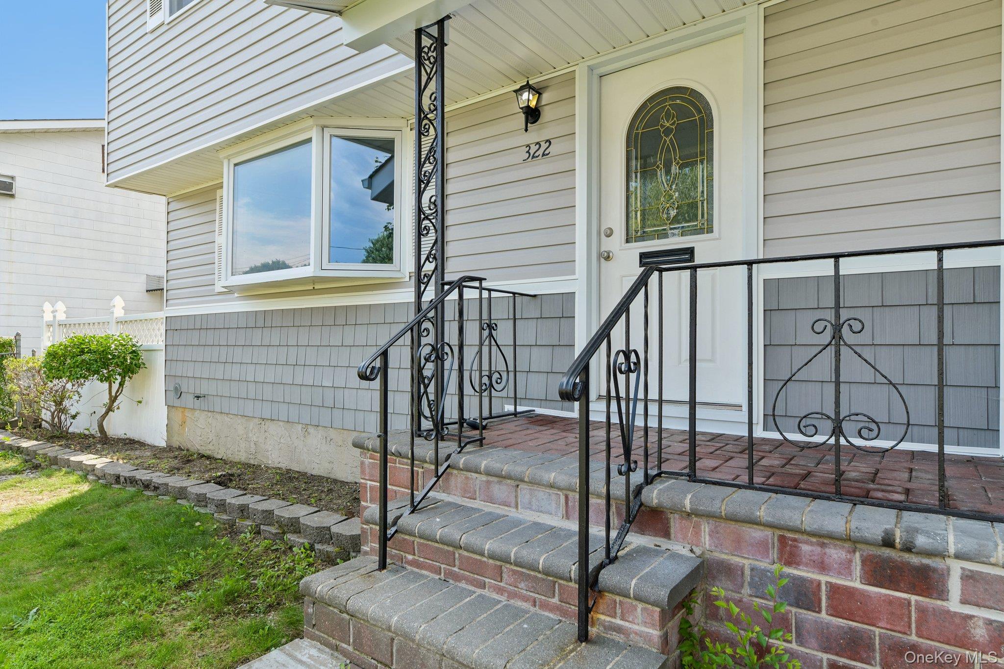 322 Barleau Property Photo 4