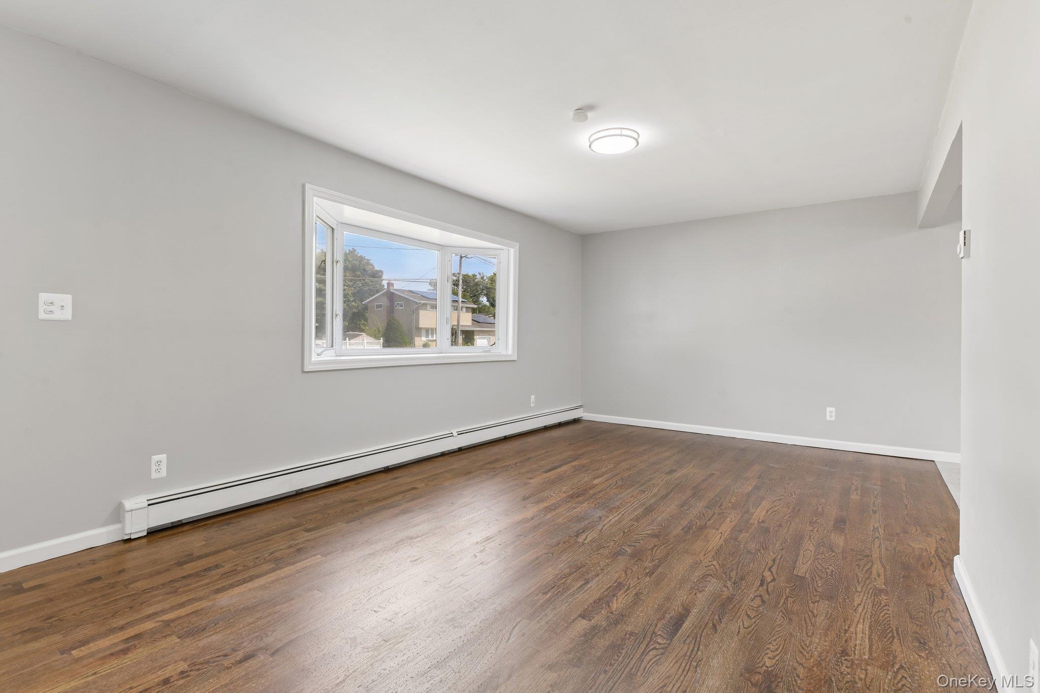 322 Barleau Property Photo 5