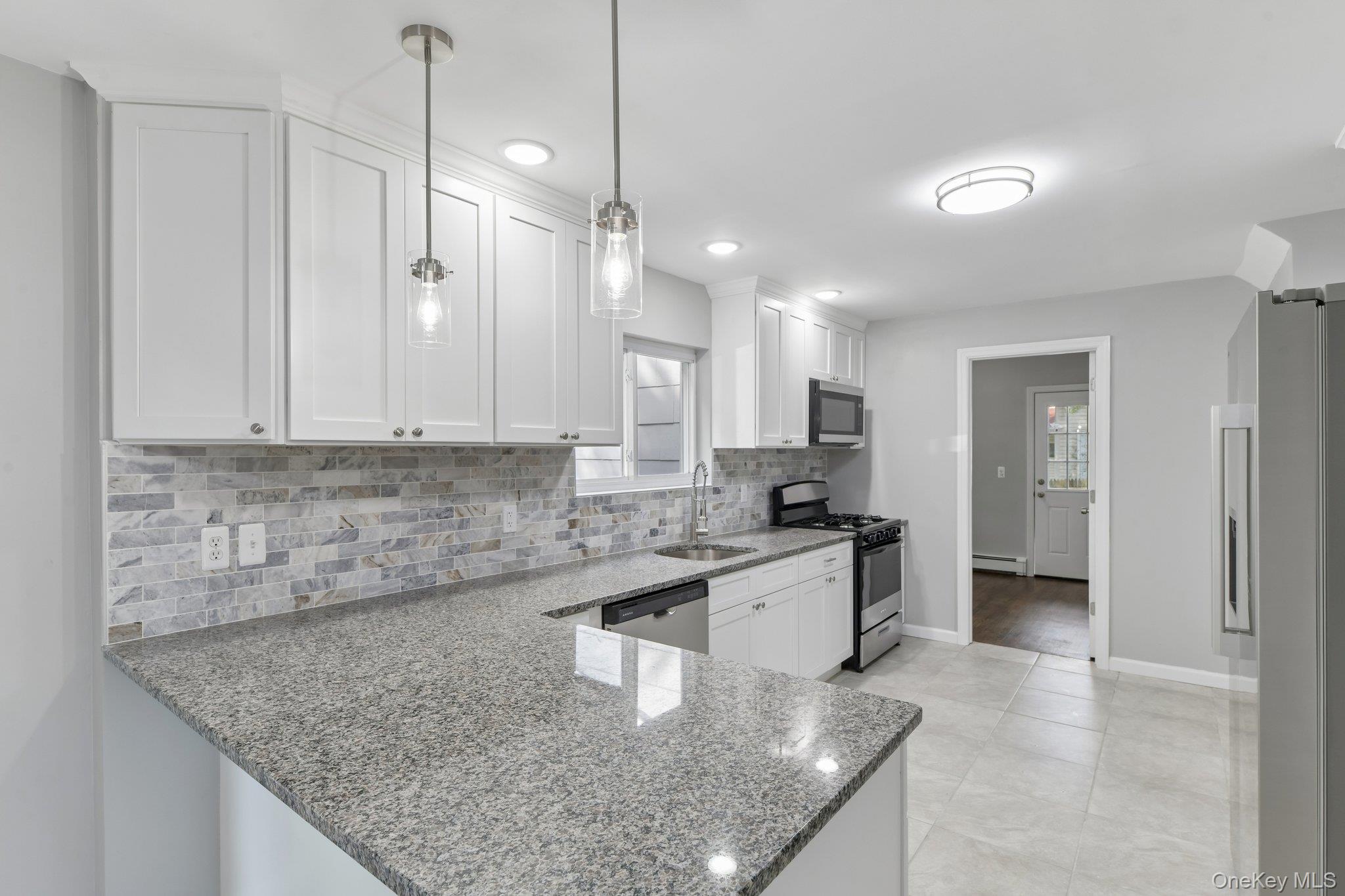322 Barleau Property Photo 10