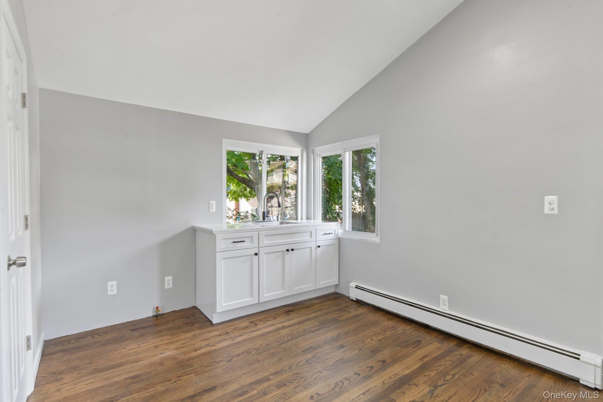 322 Barleau Property Photo 12
