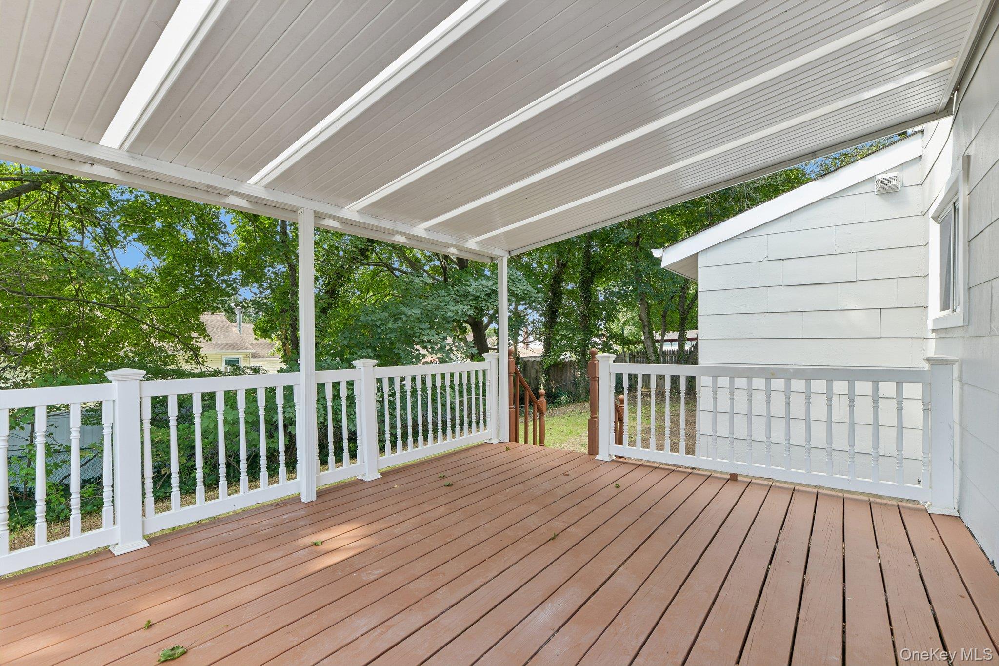 322 Barleau Property Photo 28