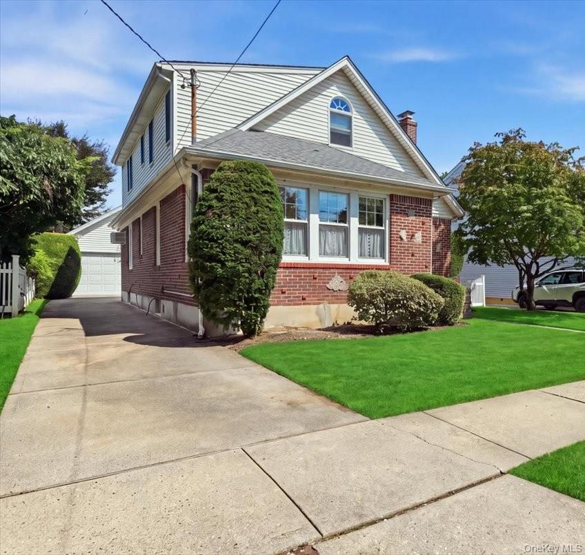 73 Chestnut Avenue Property Photo 1
