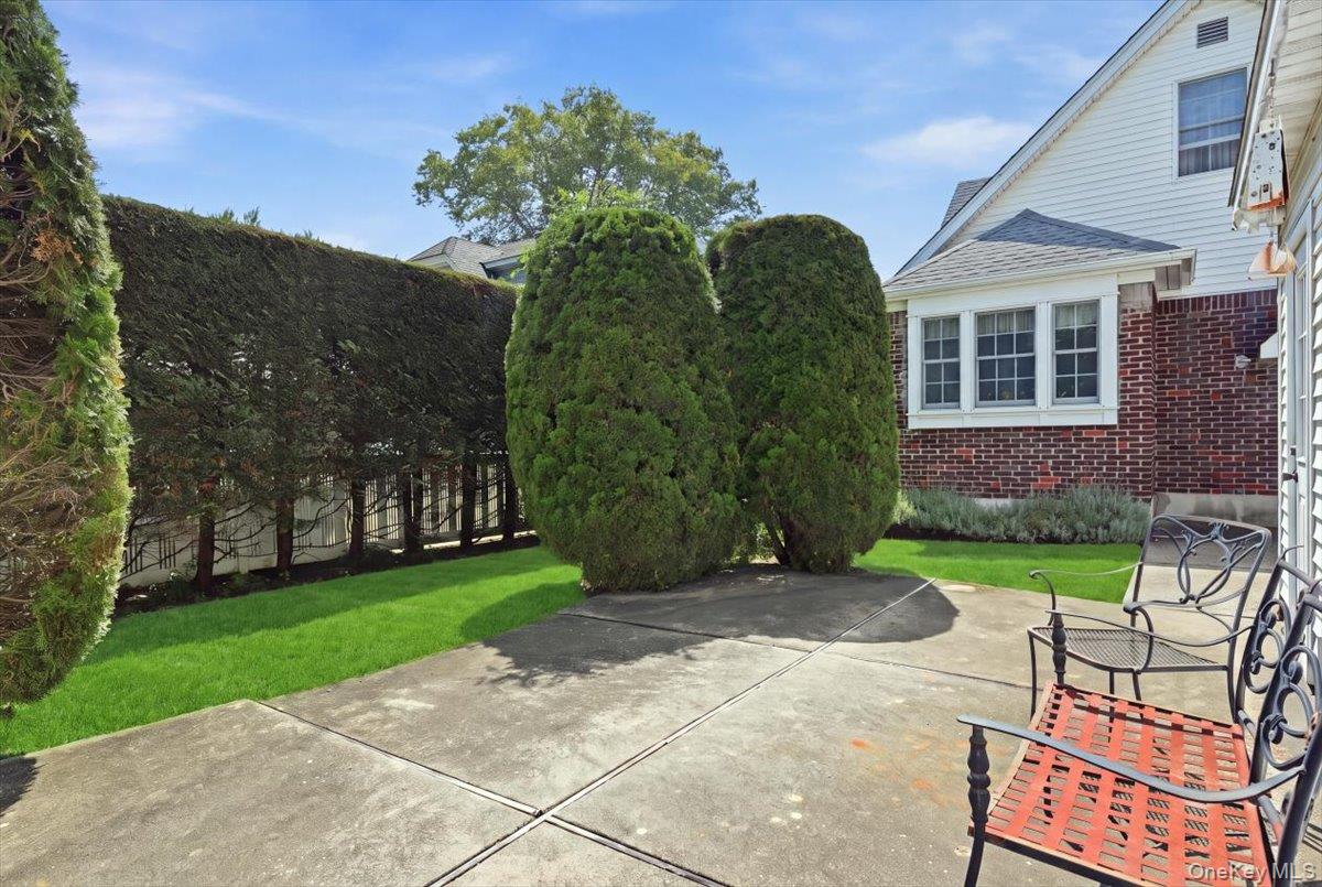 73 Chestnut Avenue Property Photo 33