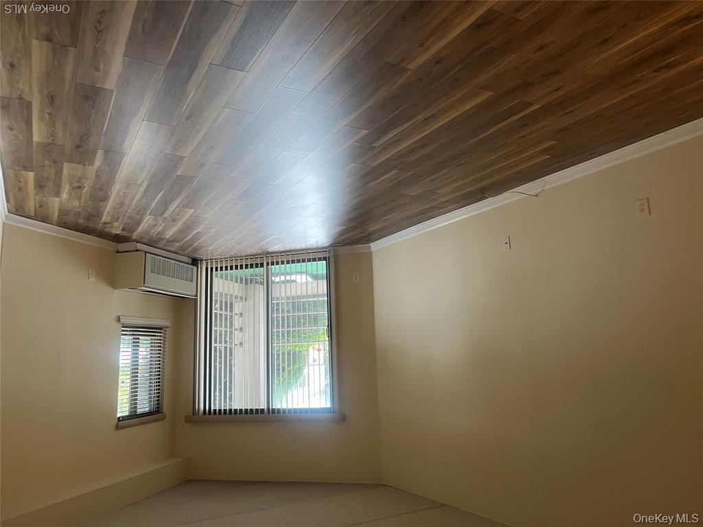 725 Miller Avenue #123 Property Photo 9
