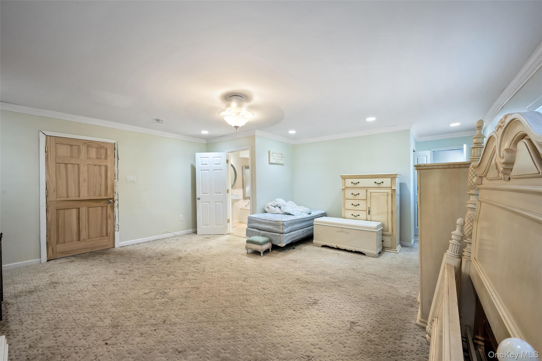 9 Watson Street Property Photo 14