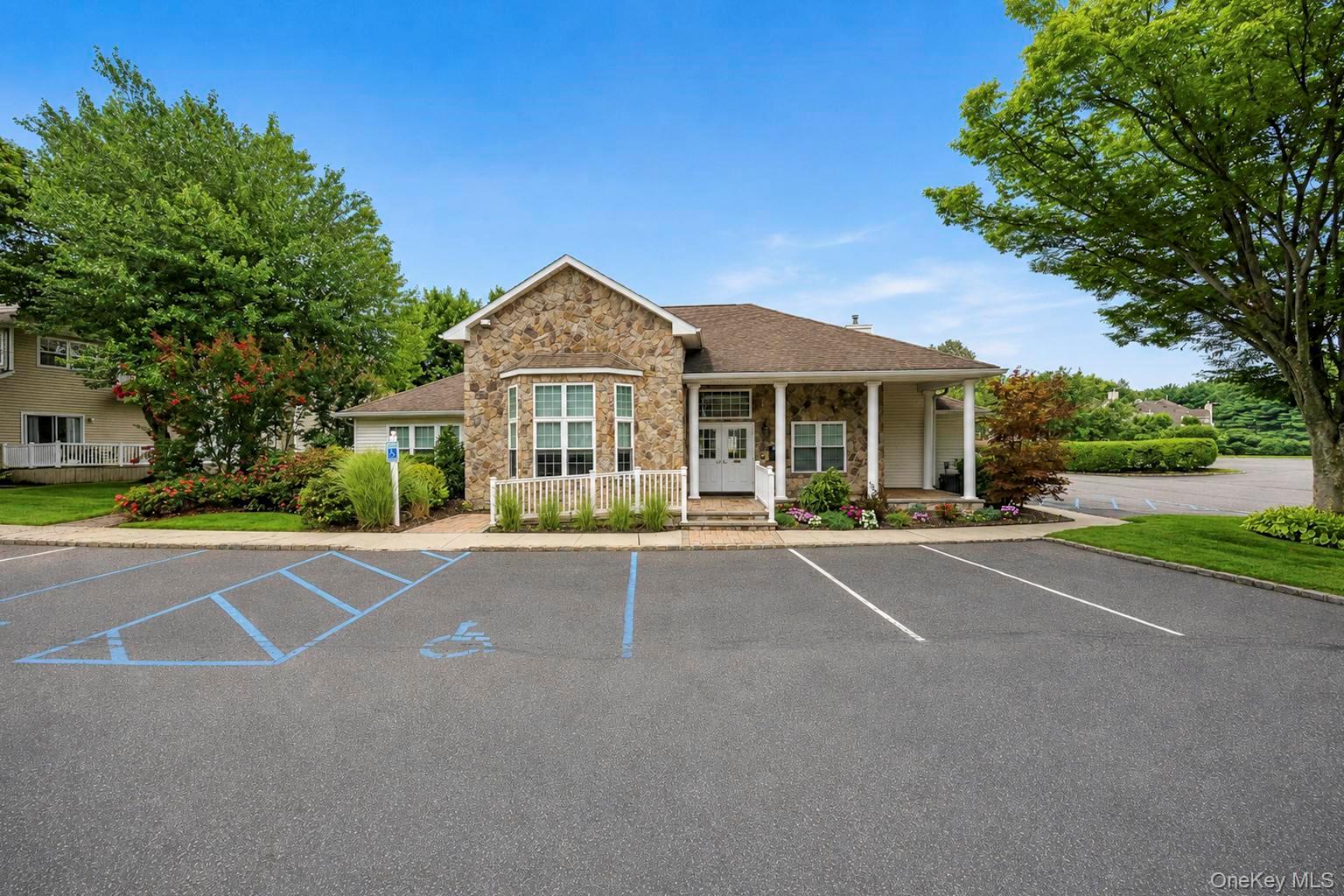 51 Deer Valley Drive Property Photo 36