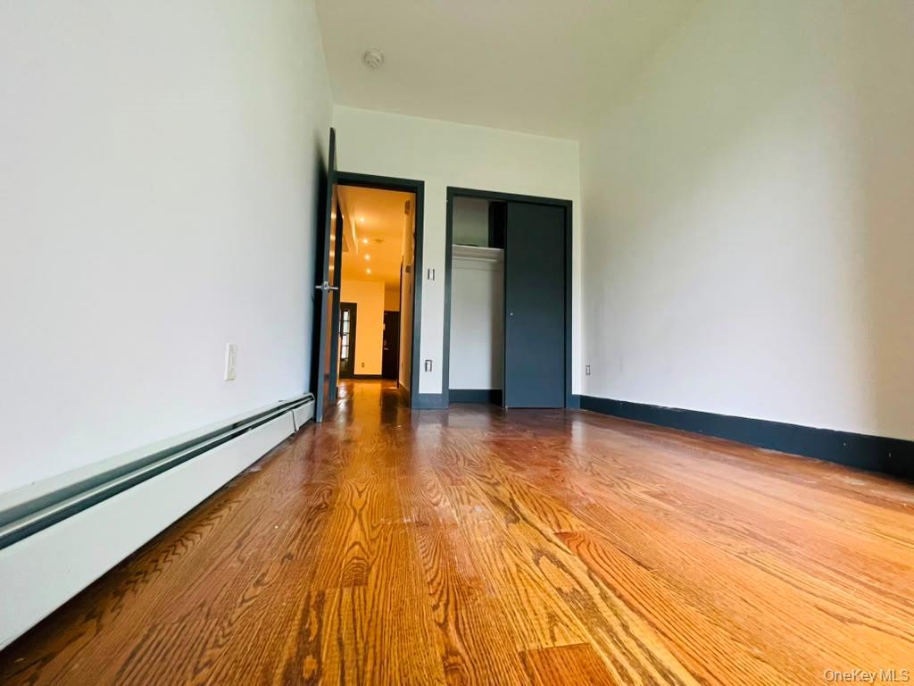 383 Essex Street Property Photo 9