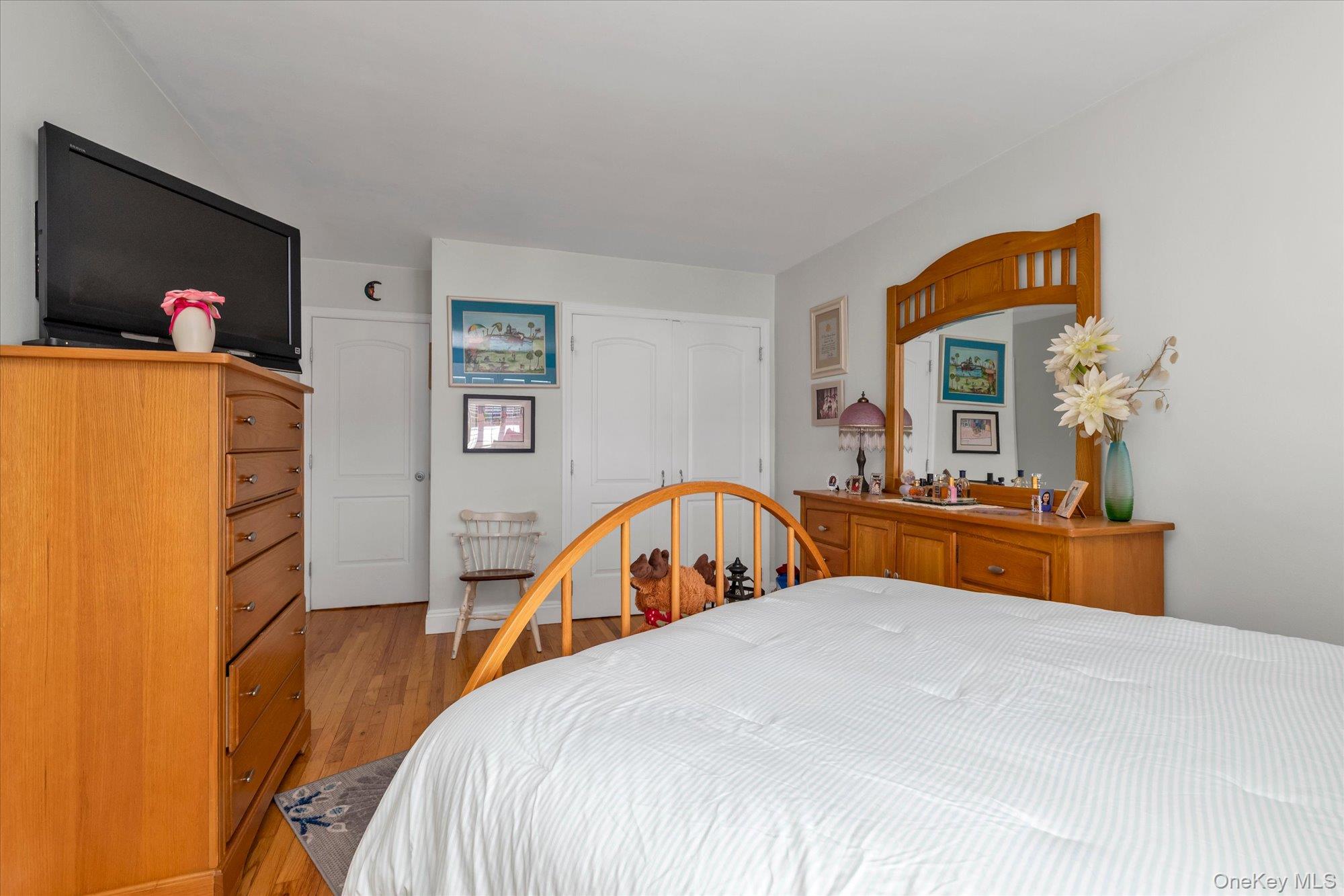 1 E Broadway 6a Property Photo 8