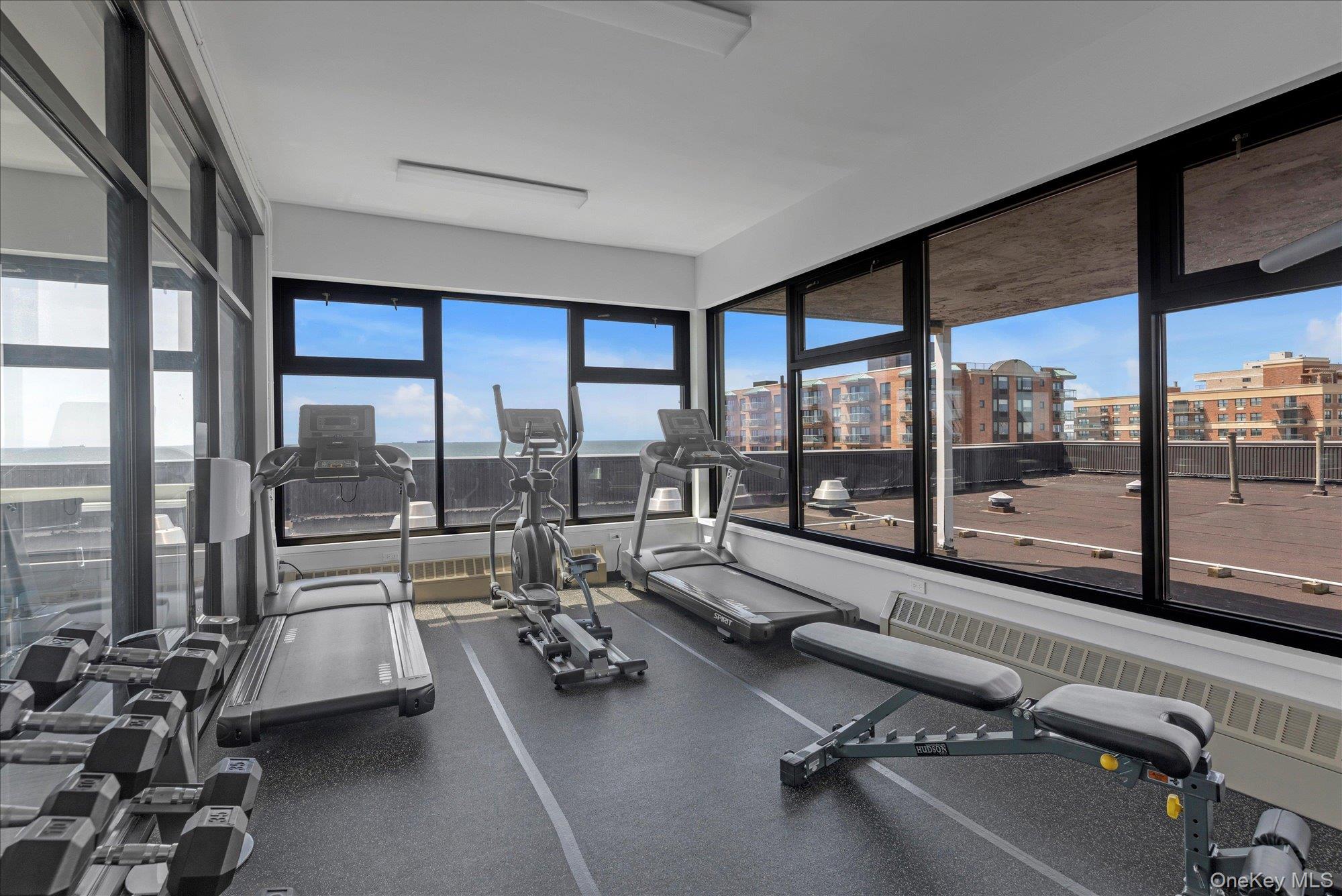 1 E Broadway 6a Property Photo 15
