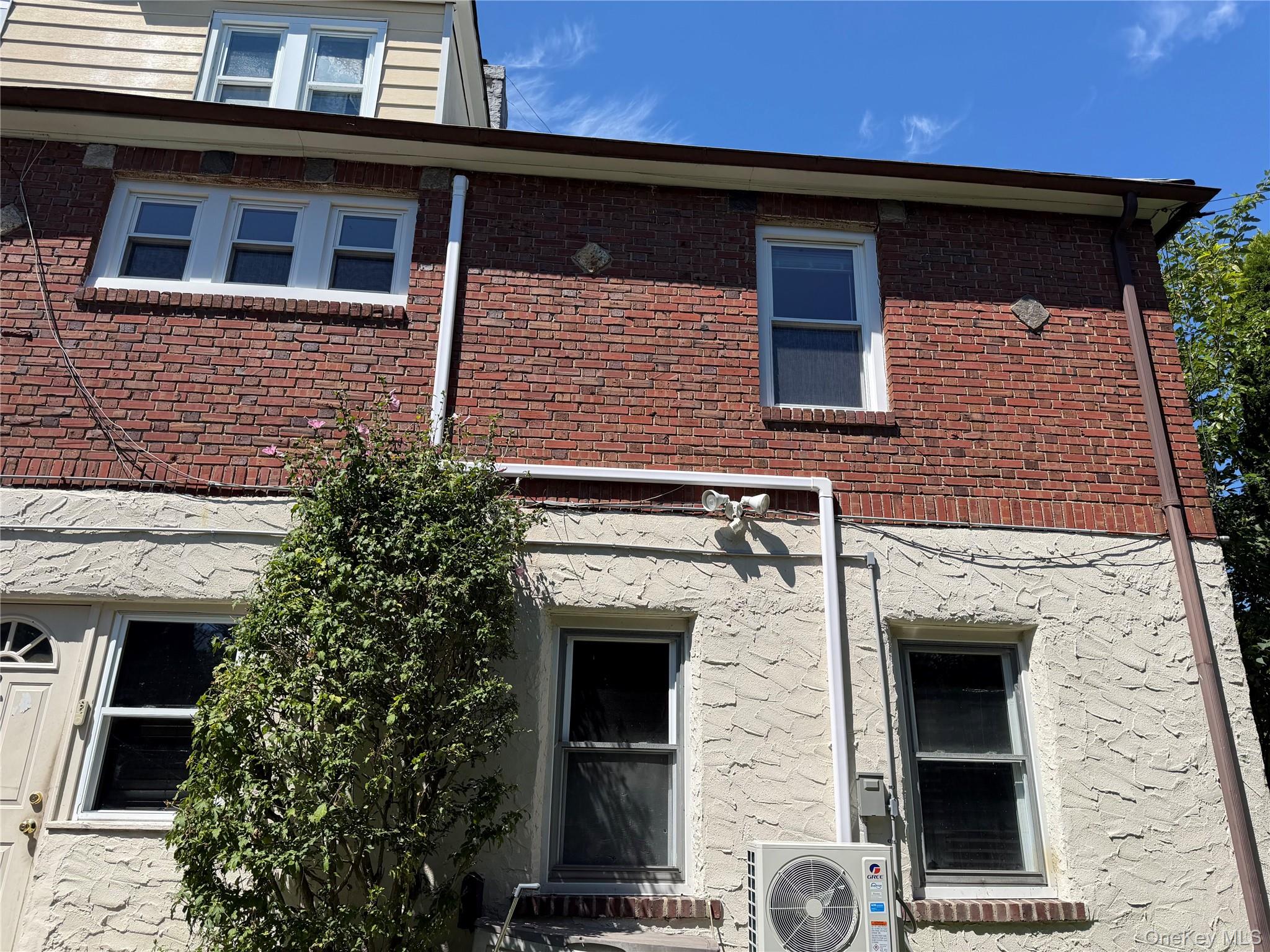40 Paula Avenue Property Photo 3
