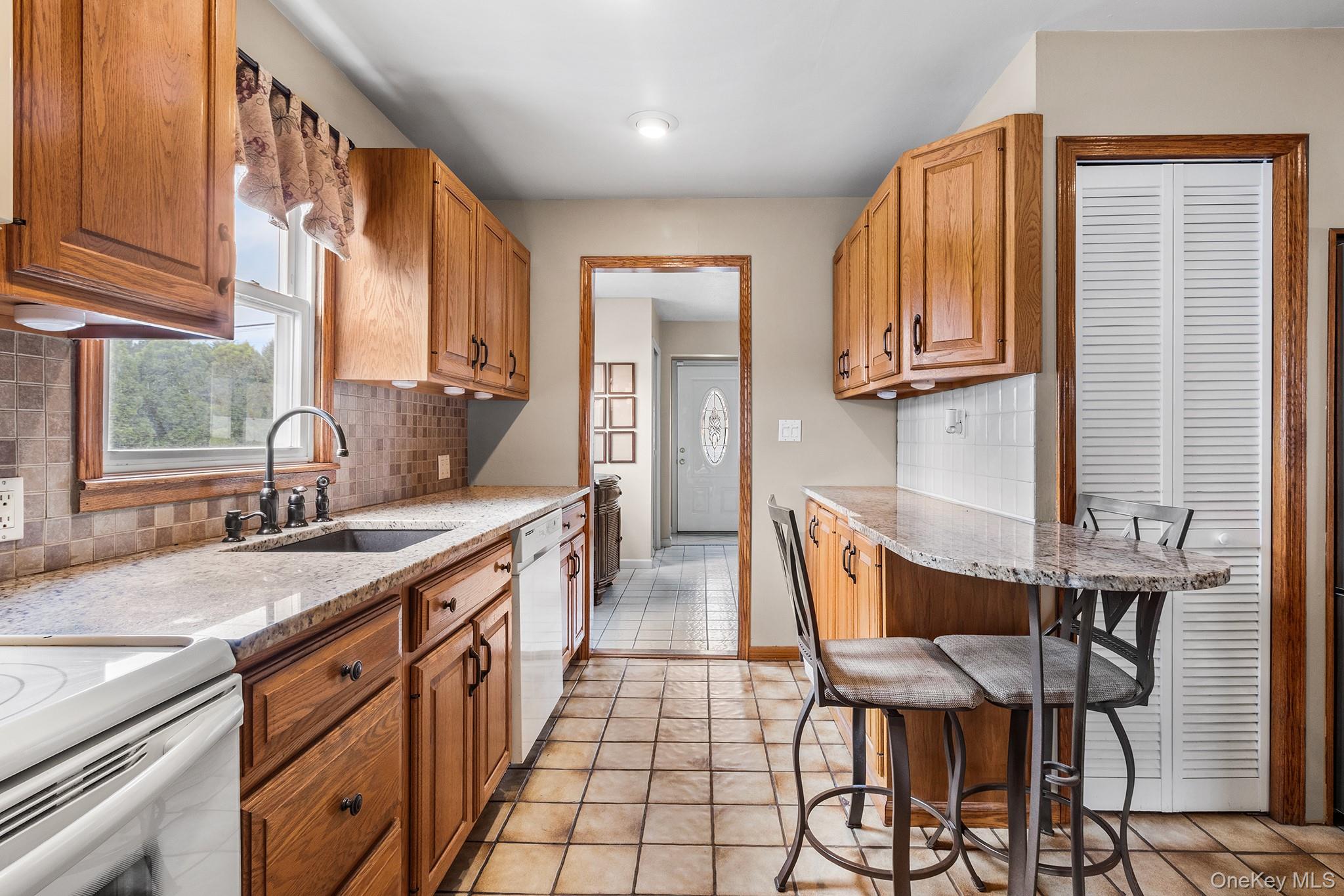 42 Stewart Avenue Property Photo 10