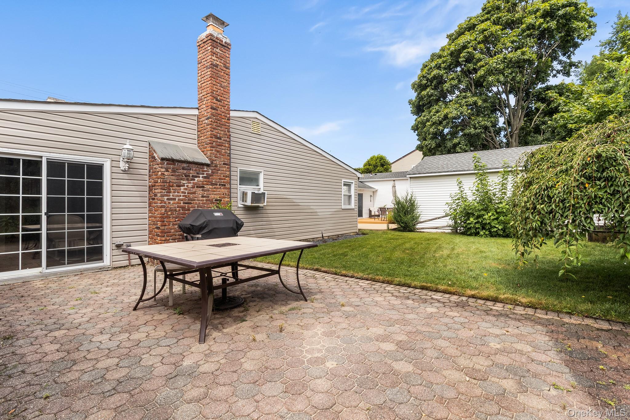 42 Stewart Avenue Property Photo 25