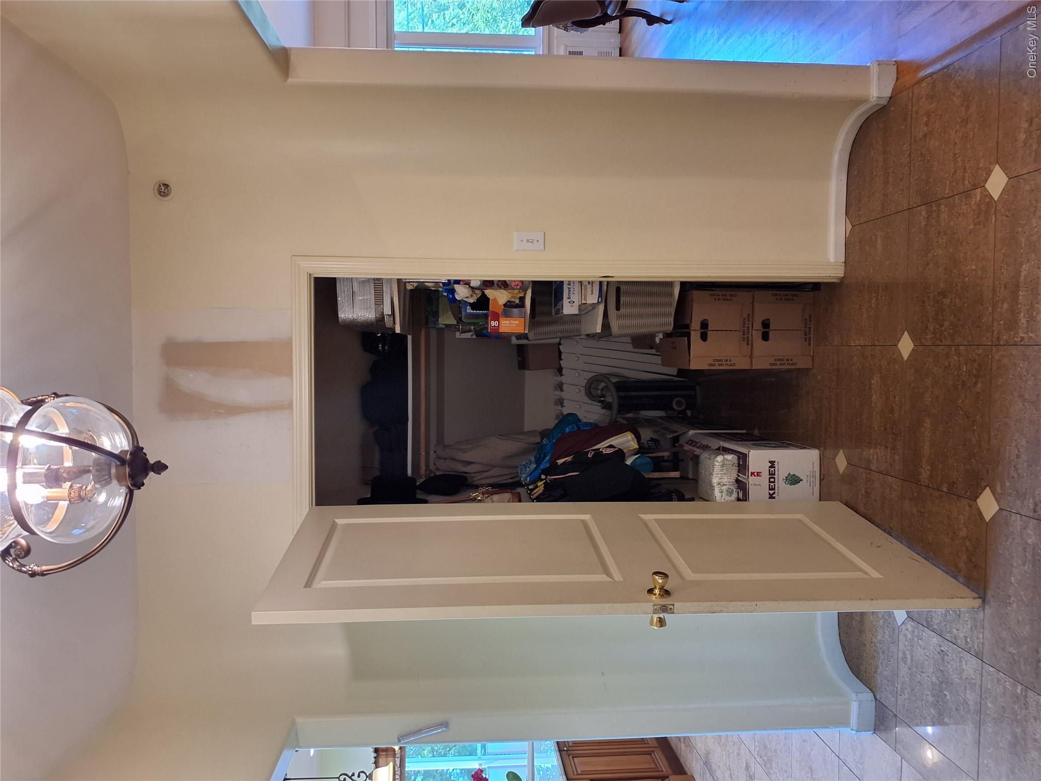 40 Herrick Avenue 201 Property Photo 9