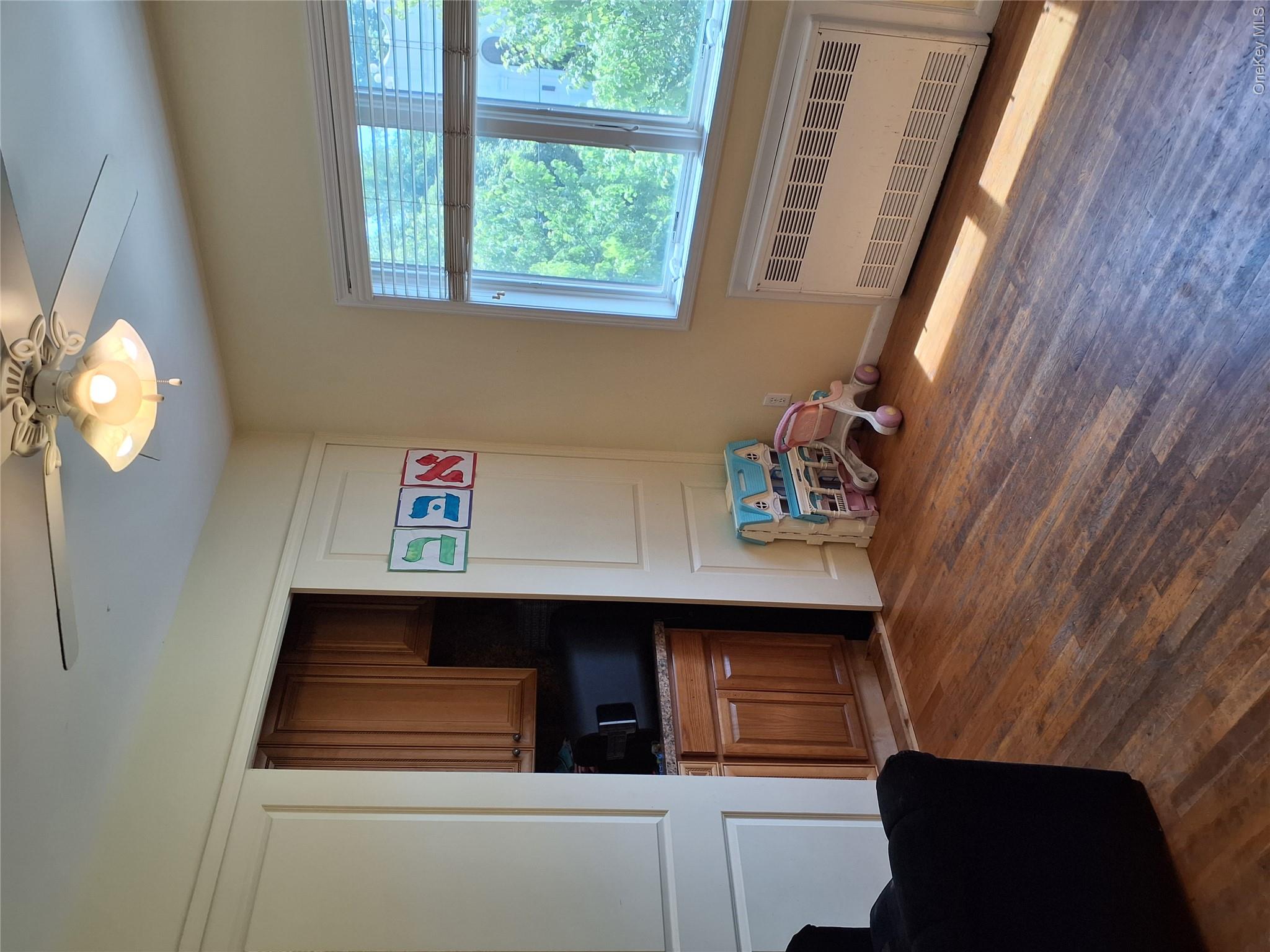 40 Herrick Avenue 201 Property Photo 23