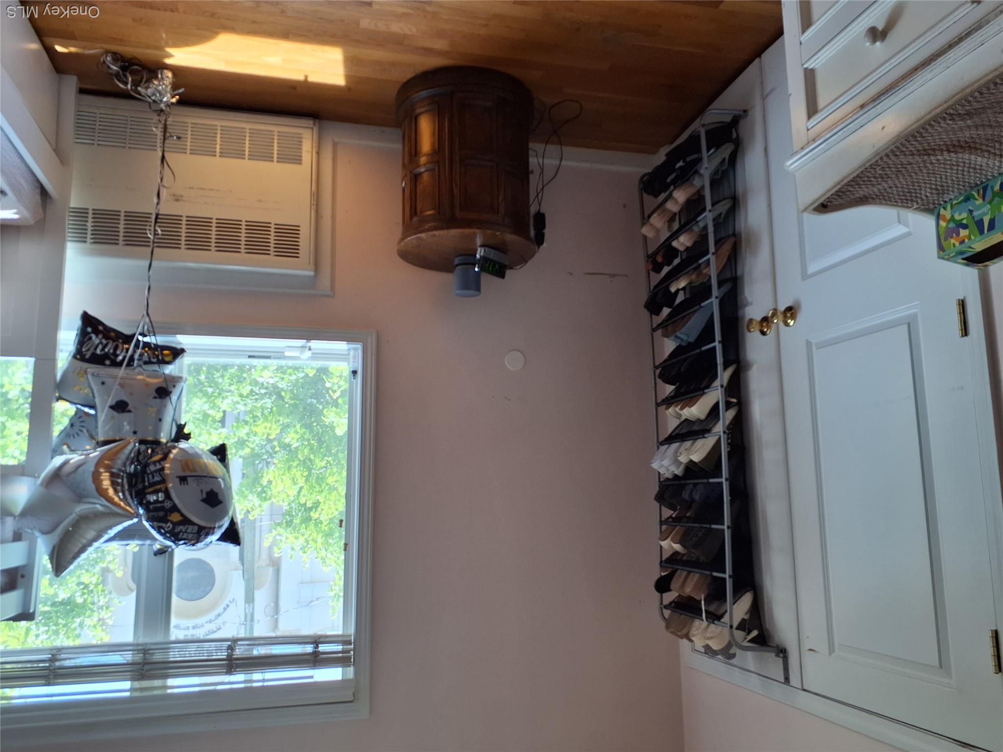 40 Herrick Avenue 201 Property Photo 33