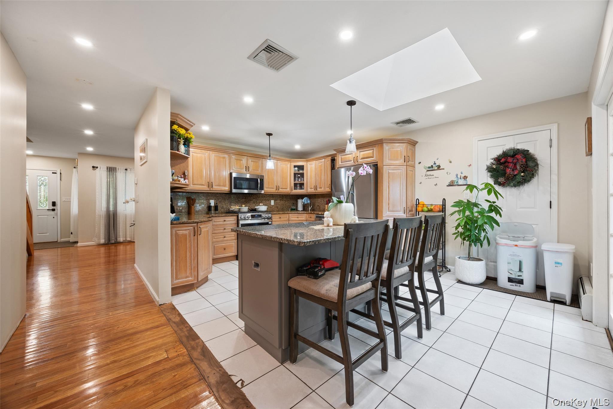 35 Grandview Avenue Property Photo 9