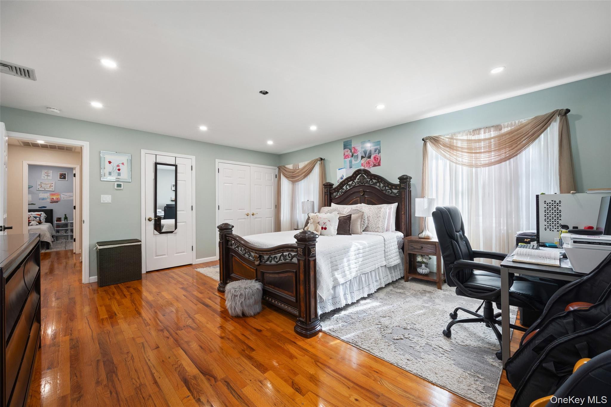 35 Grandview Avenue Property Photo 14