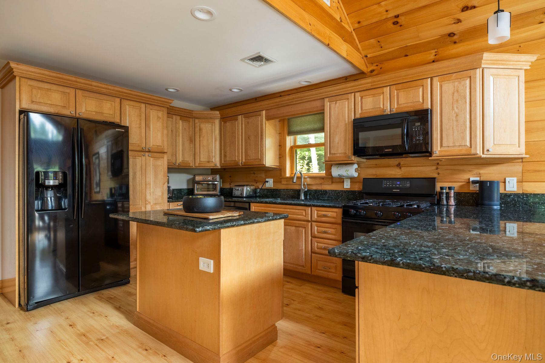 61 Woodland Falls Road Property Photo 14