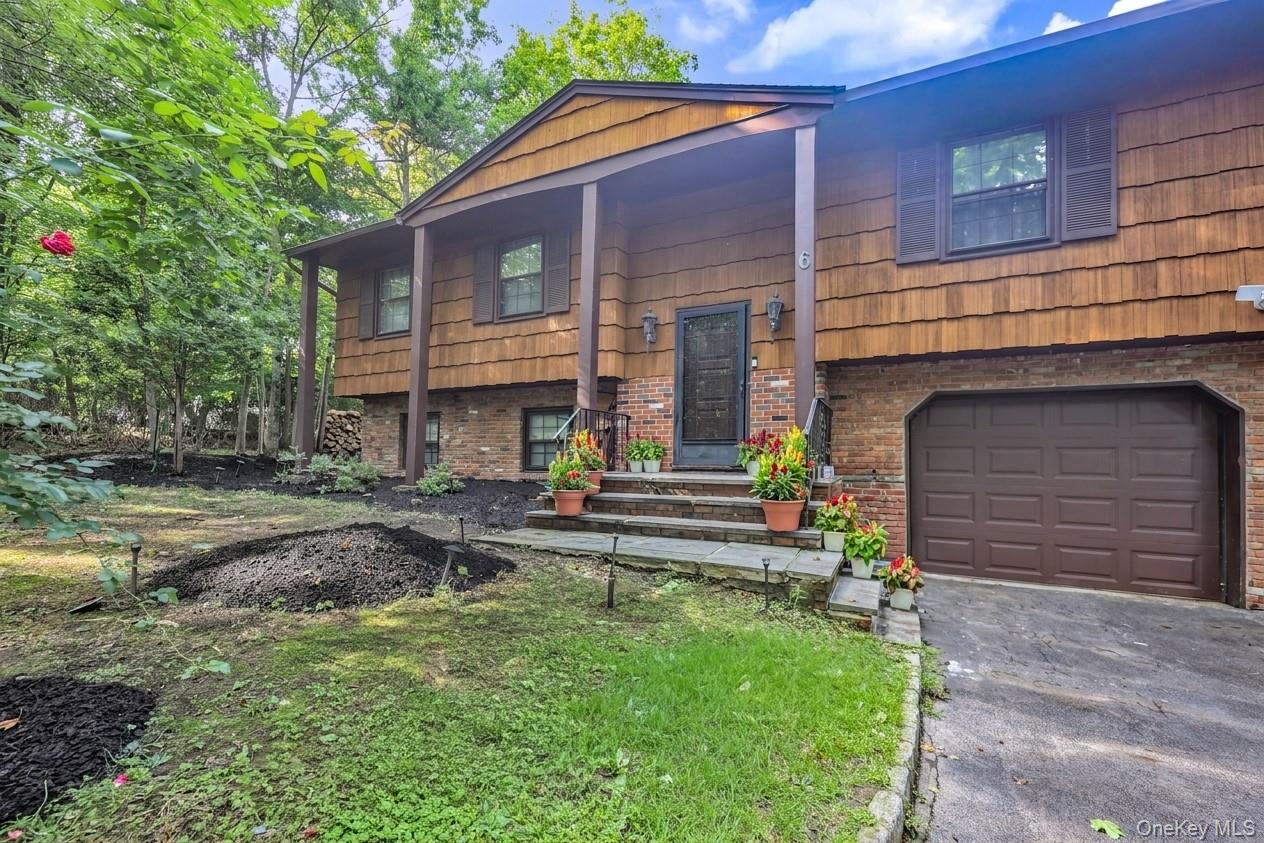 6 Arrow Lane Property Photo 6