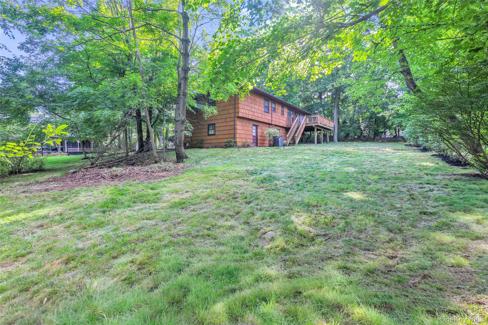 6 Arrow Lane Property Photo 10