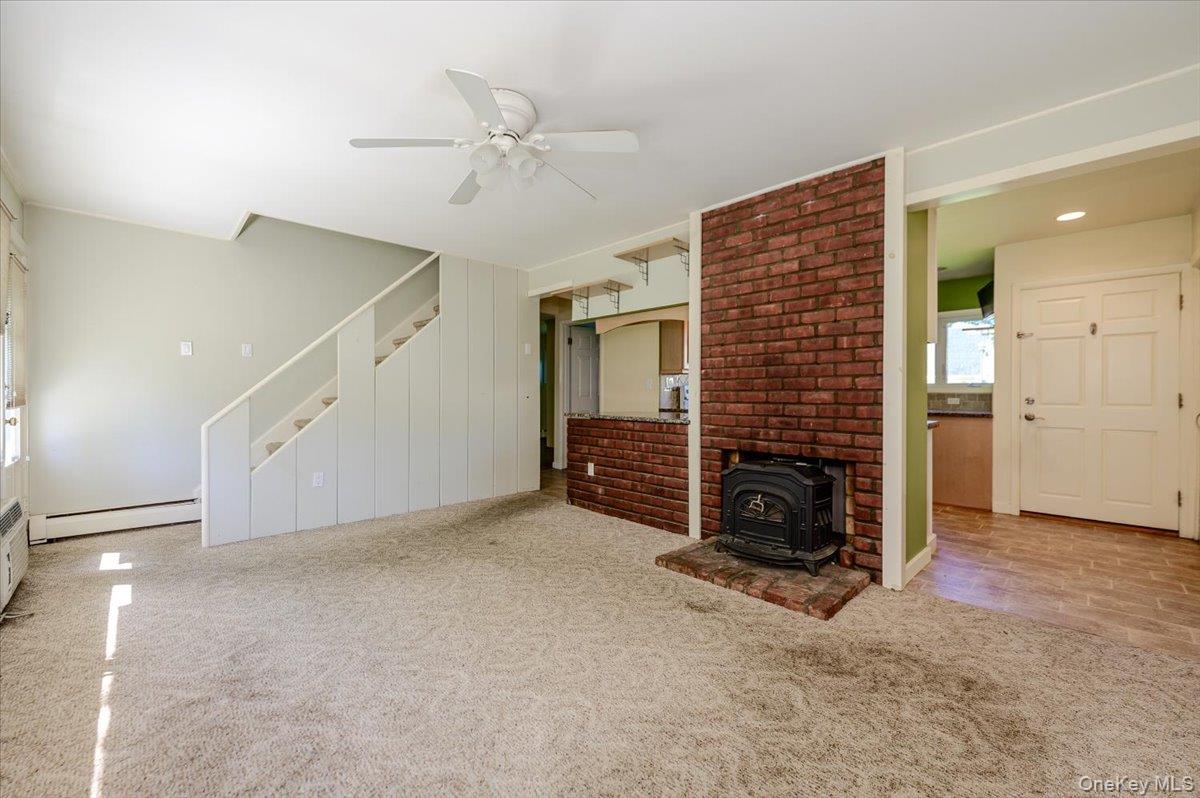 162 Twin Lane Property Photo 5