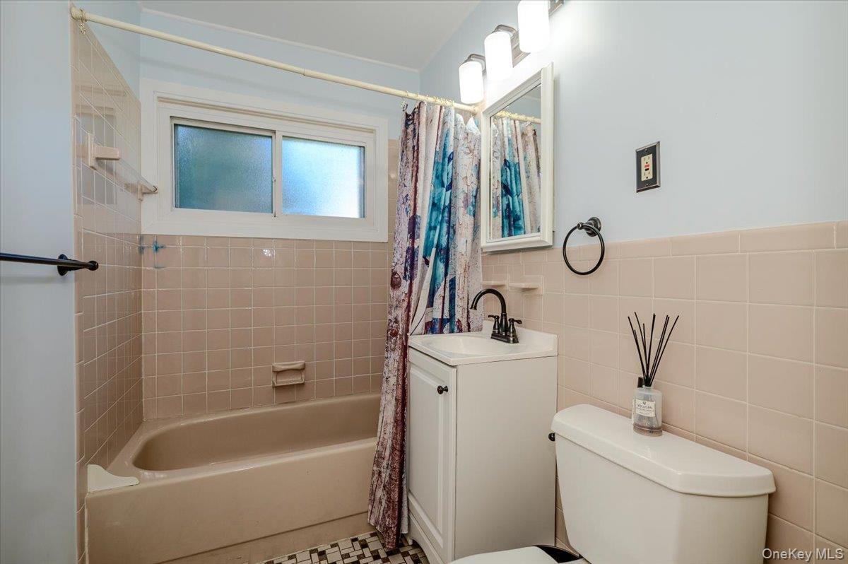 162 Twin Lane Property Photo 8