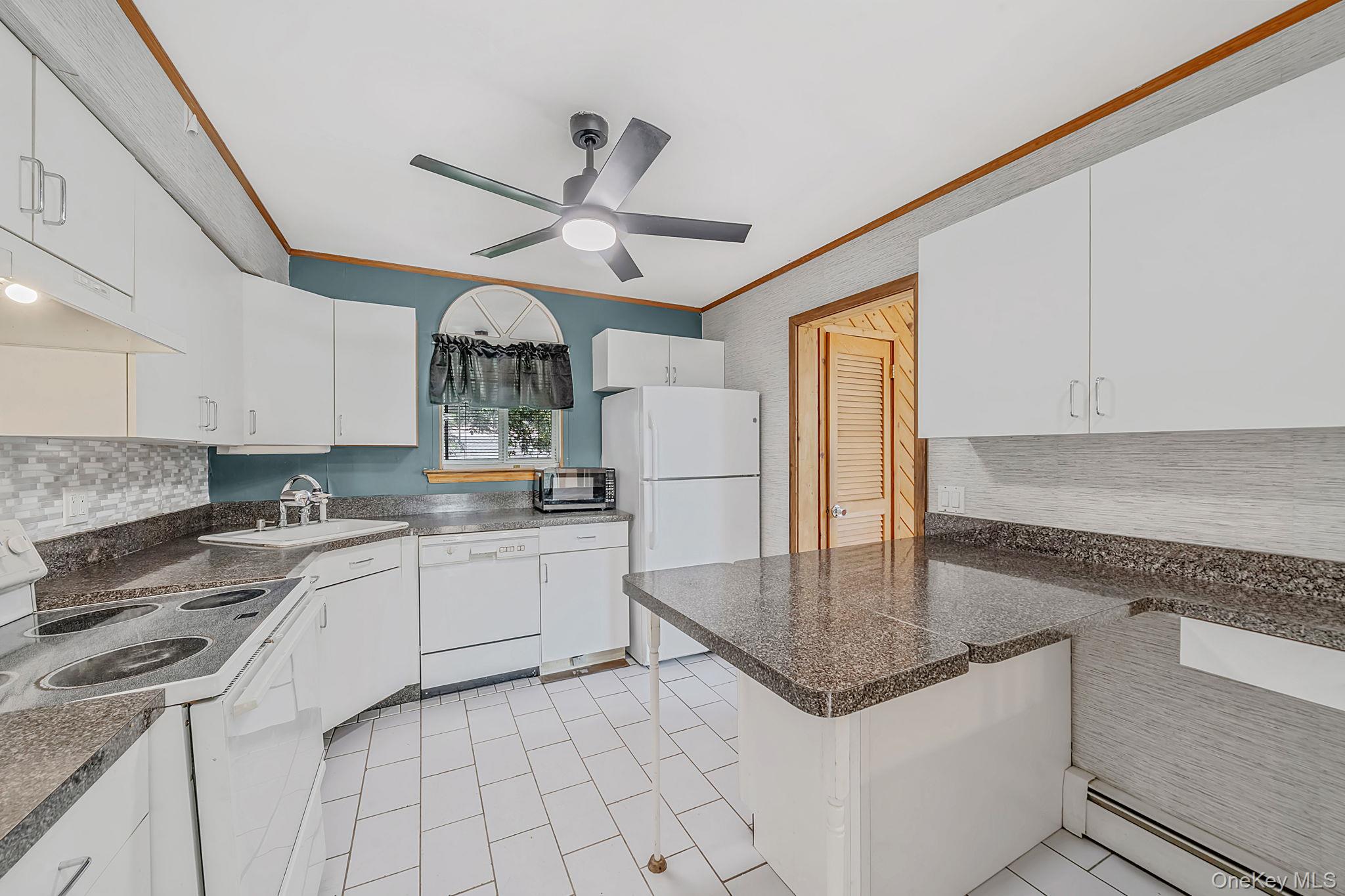 2794 Ocean Avenue Property Photo 20