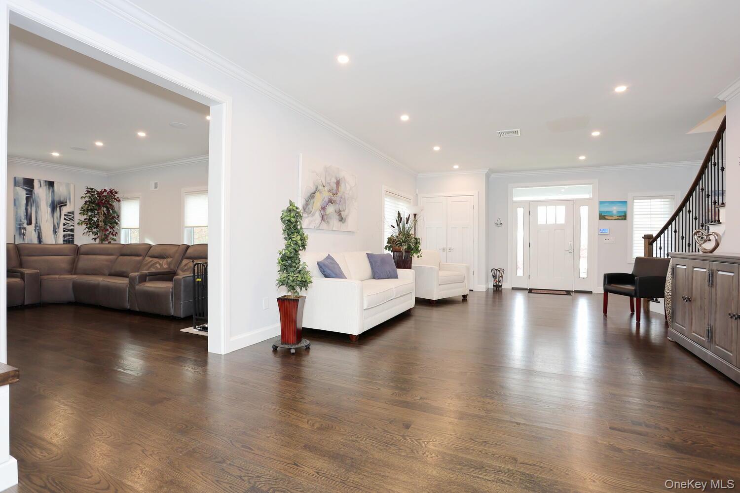 75 Campbell Avenue Property Photo 9