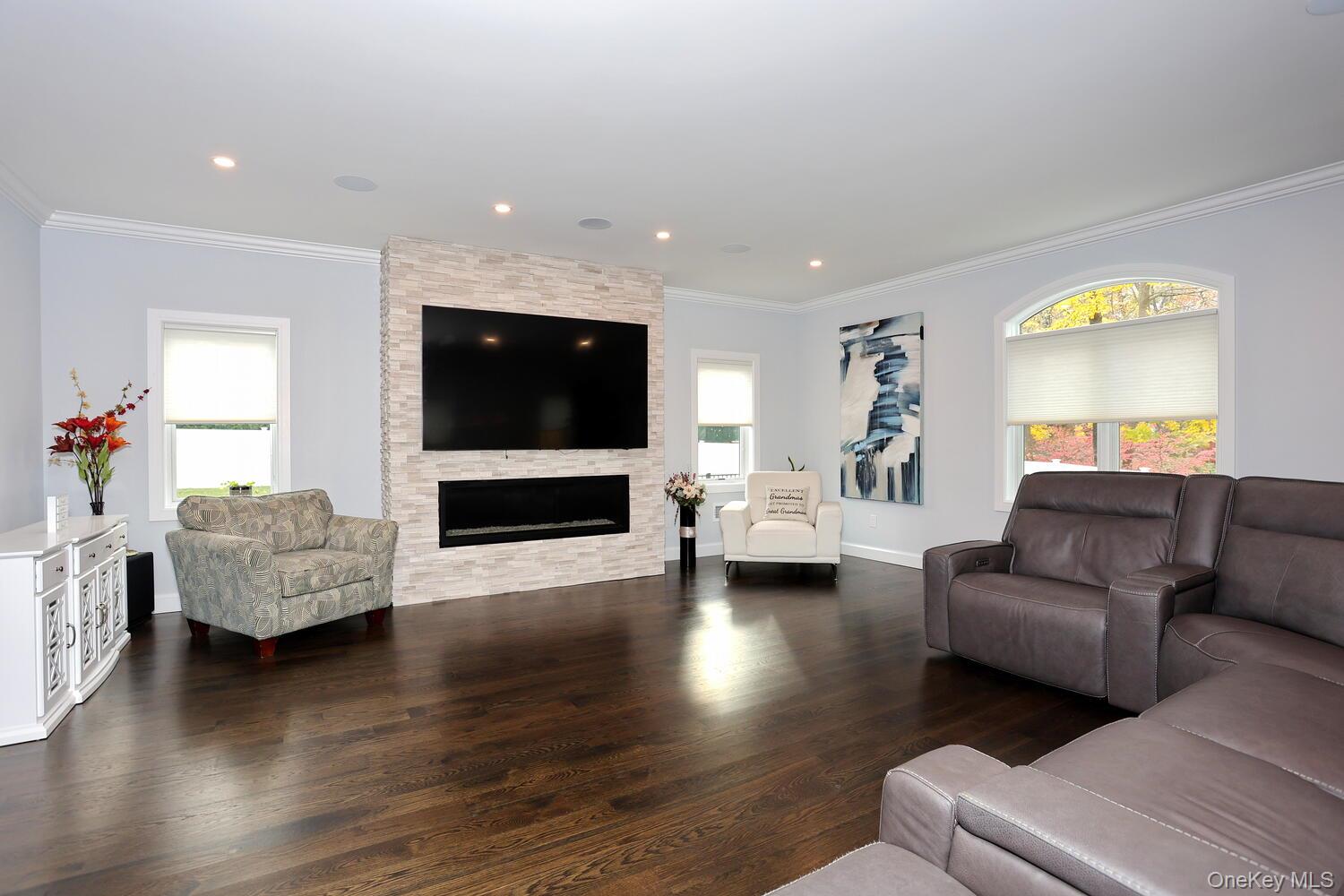 75 Campbell Avenue Property Photo 12