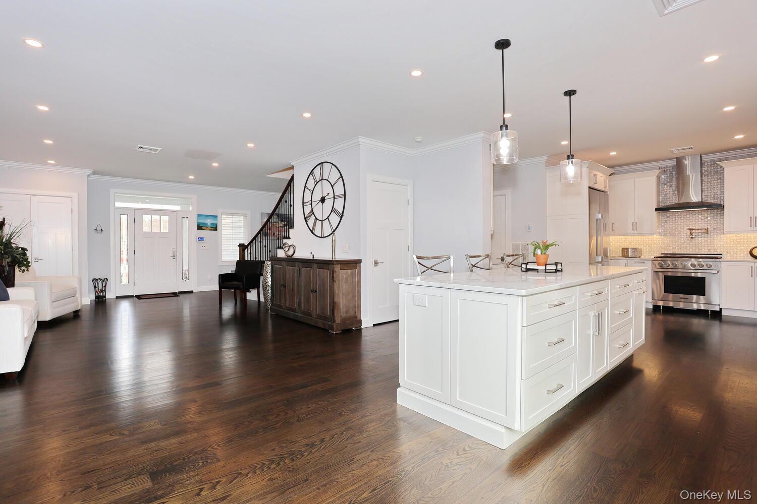 75 Campbell Avenue Property Photo 14