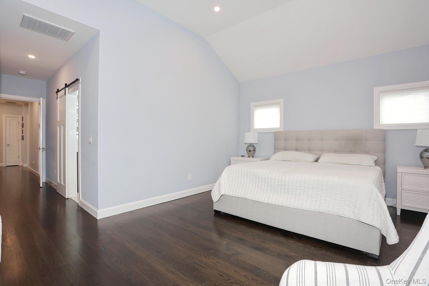 75 Campbell Avenue Property Photo 25